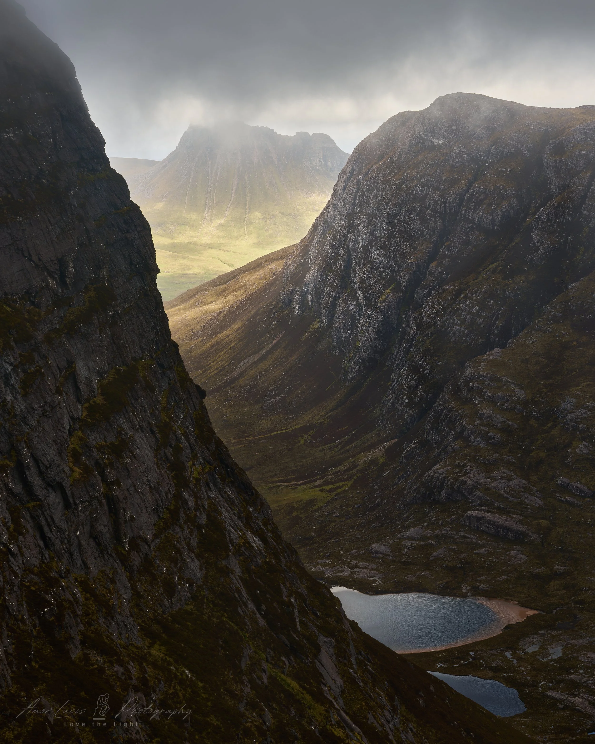 Towards Stac Pollaidh