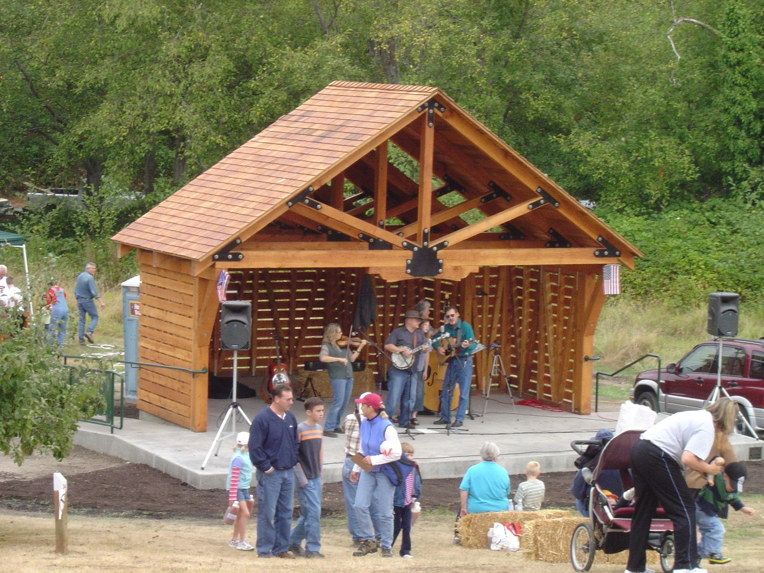 Family Concert in Curran Orchard