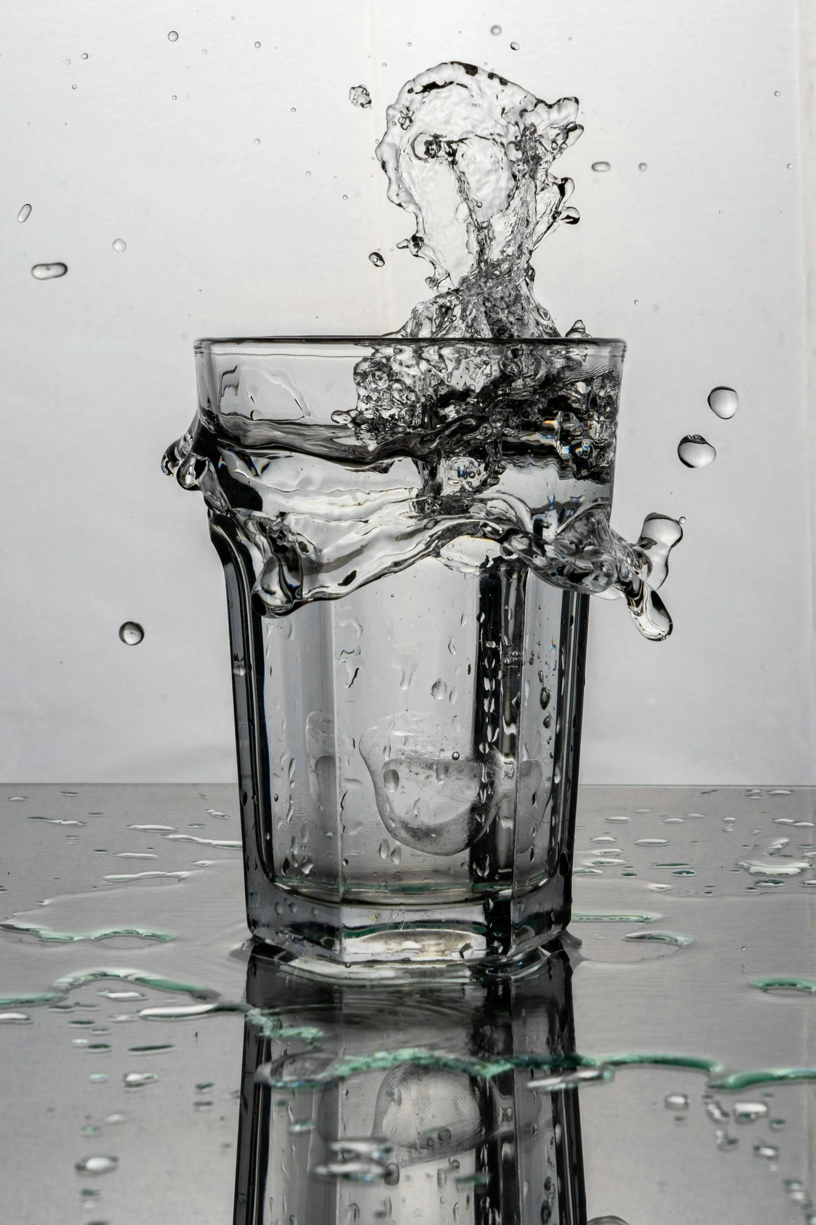 Watertok: The Viral Hydration Trend Changing the Way We Drink Water