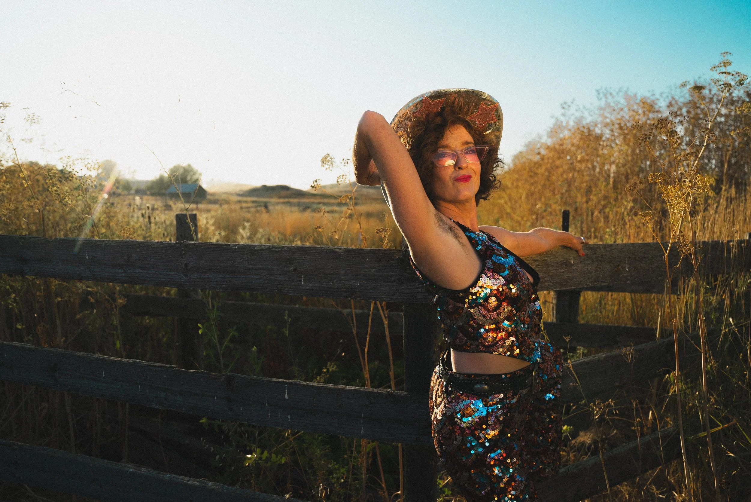 Field Extras-1stPass-08513.jpg