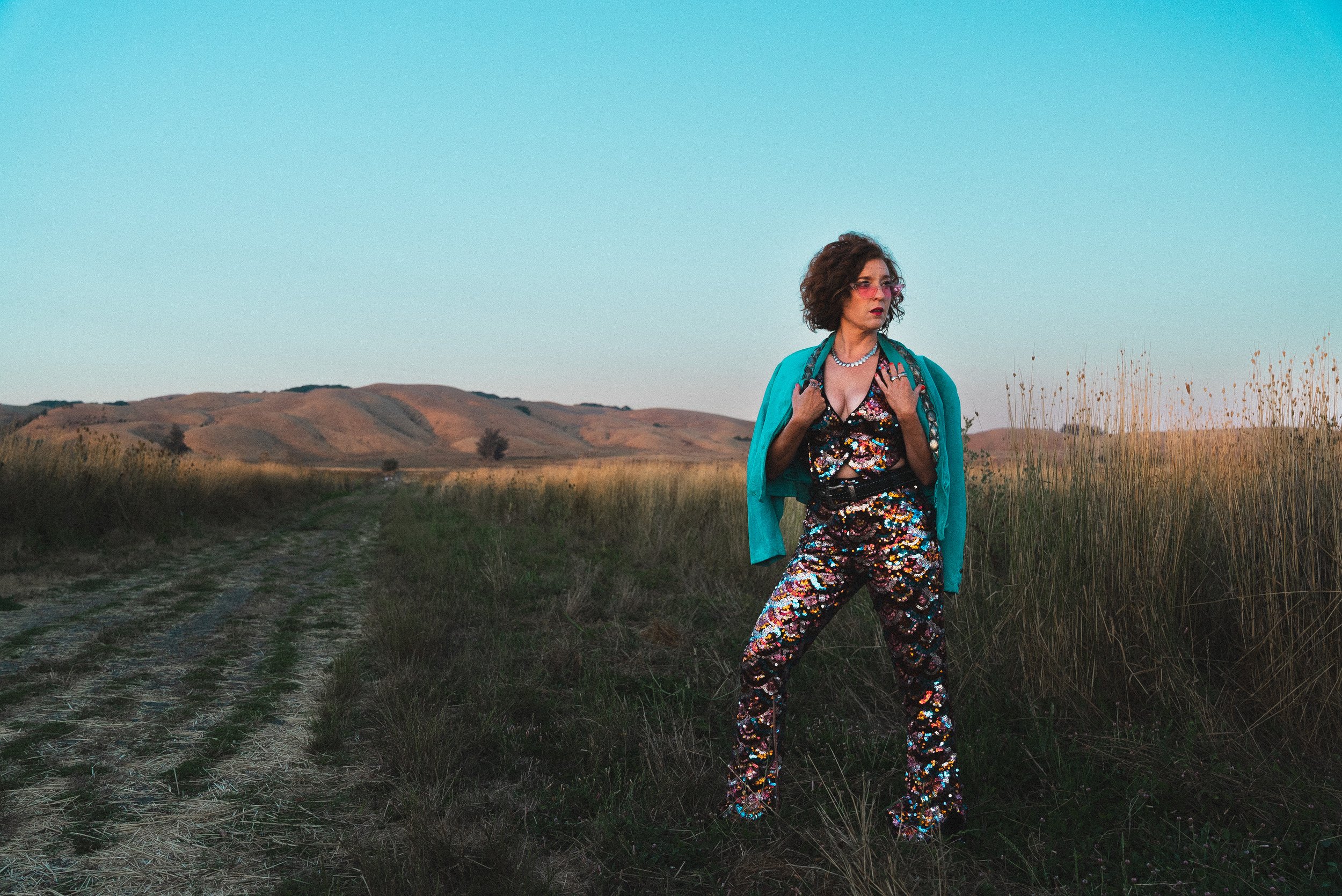 Field Extras-1stPass-09278.jpg