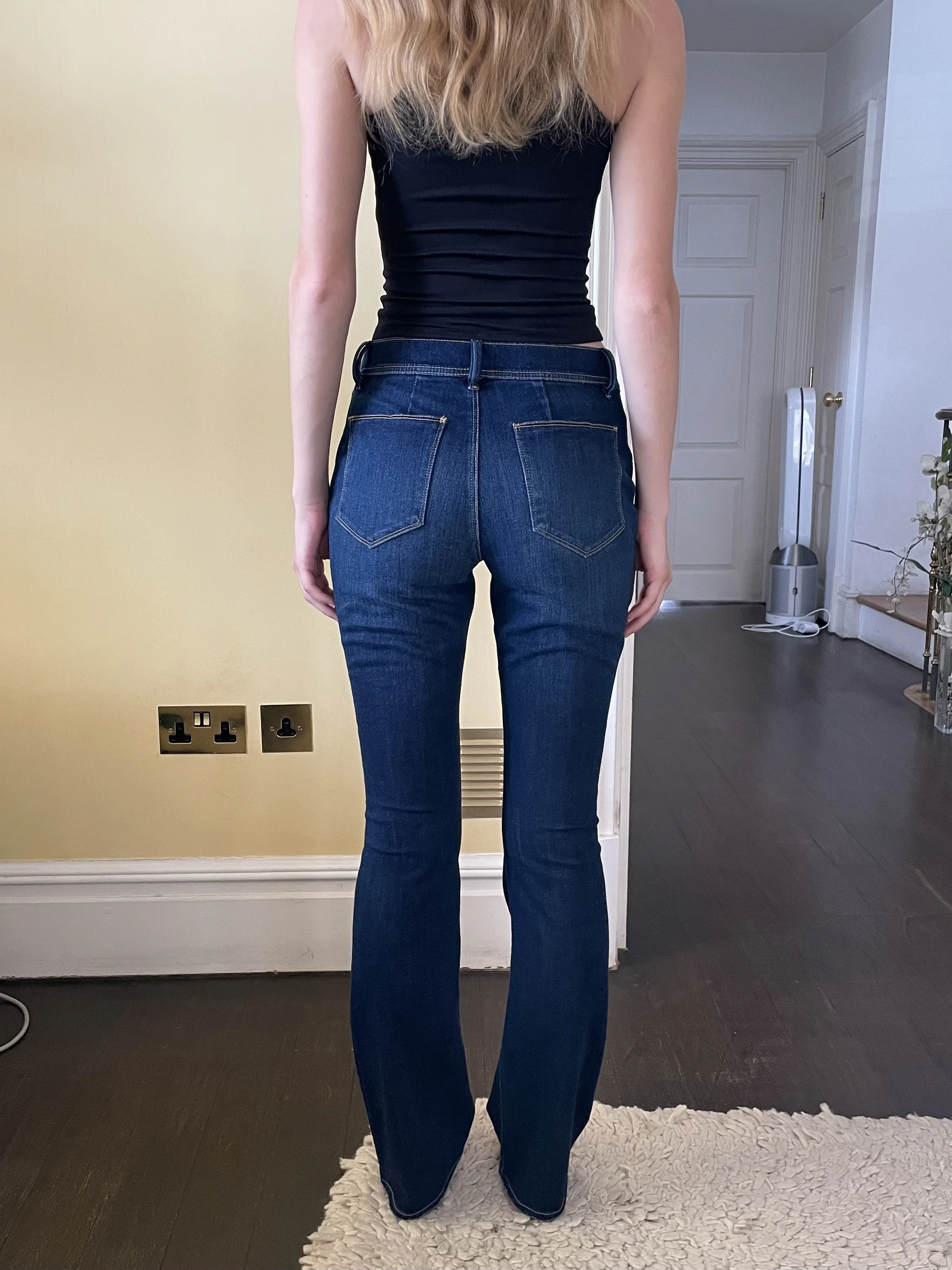 #trtt-1
mid rise fitted boot trouser