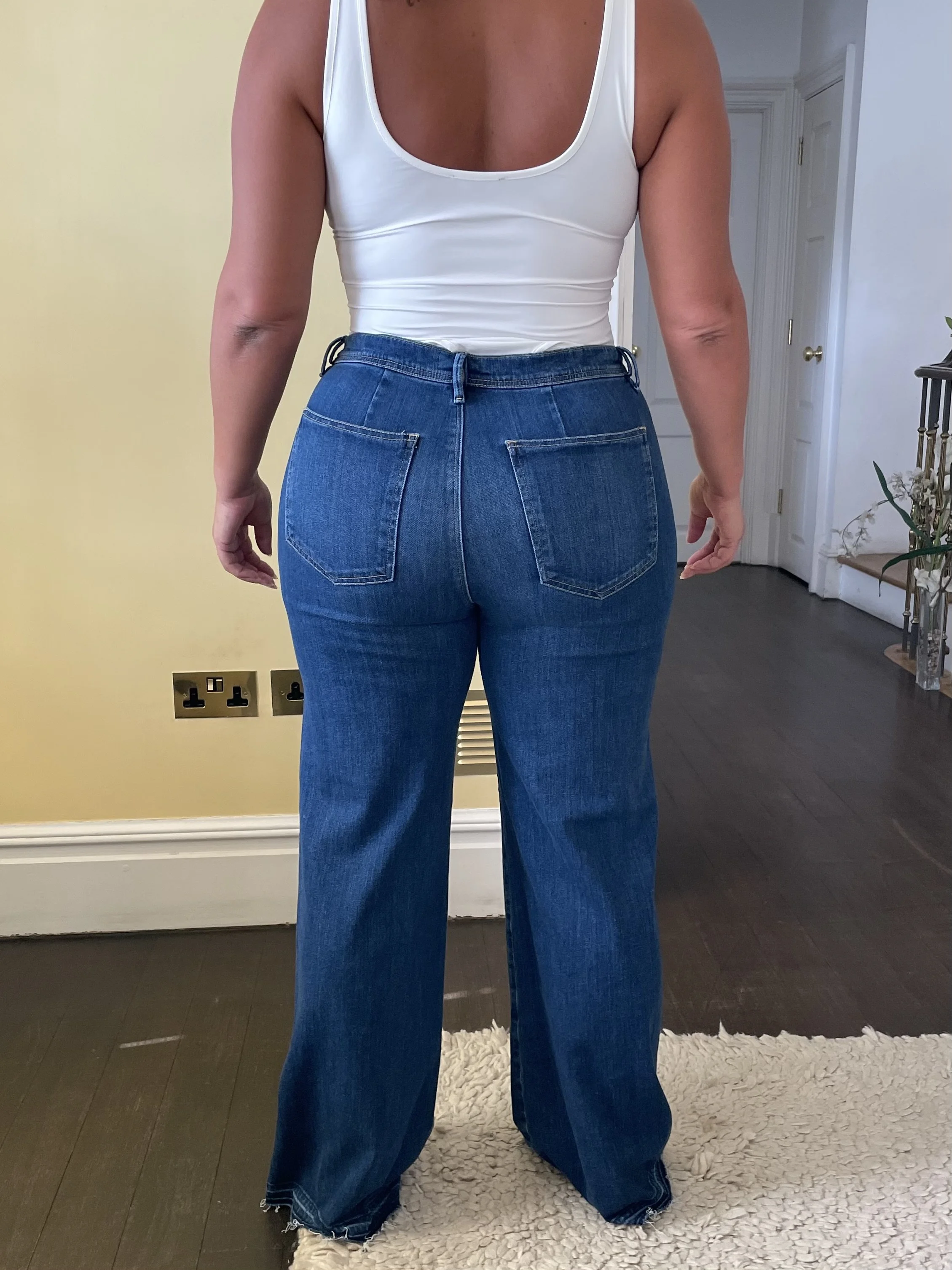 #dw
high rise comfort straight
_size 32