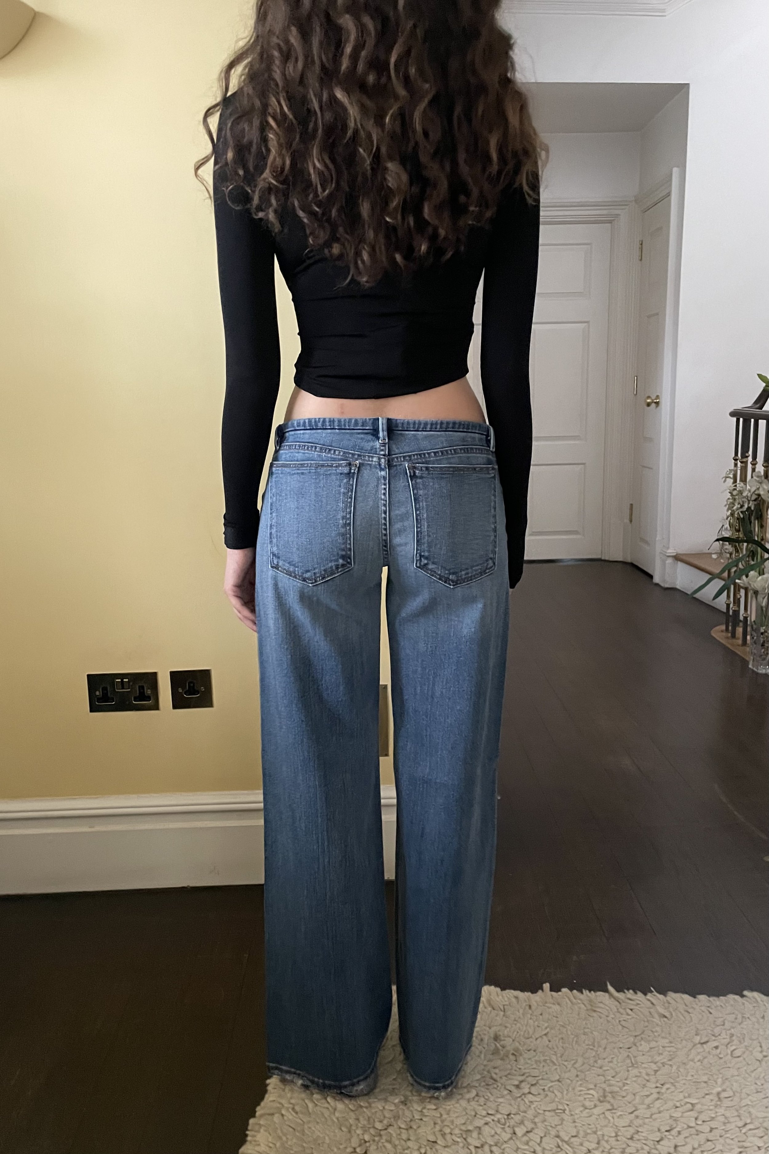 #7lw
7" low rise wide leg