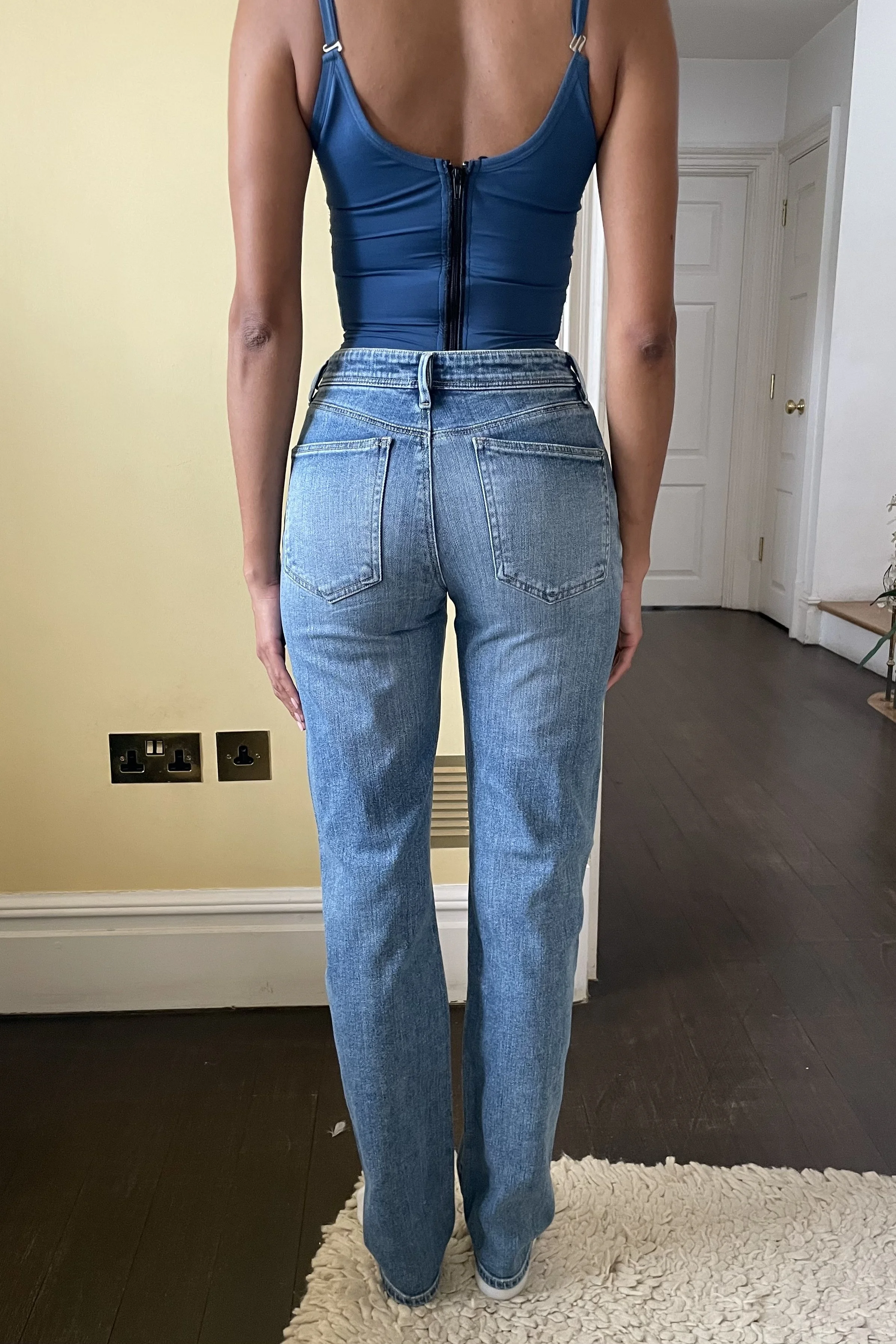 #strt-2
mid rise comfort cigarette