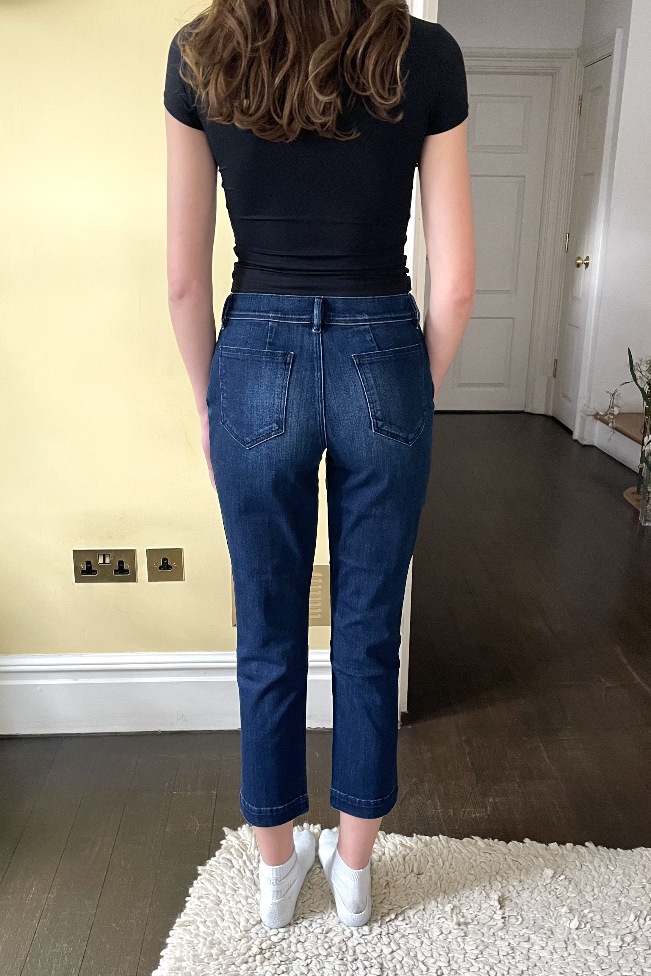 (above) fantastic knee pleats style working v well
