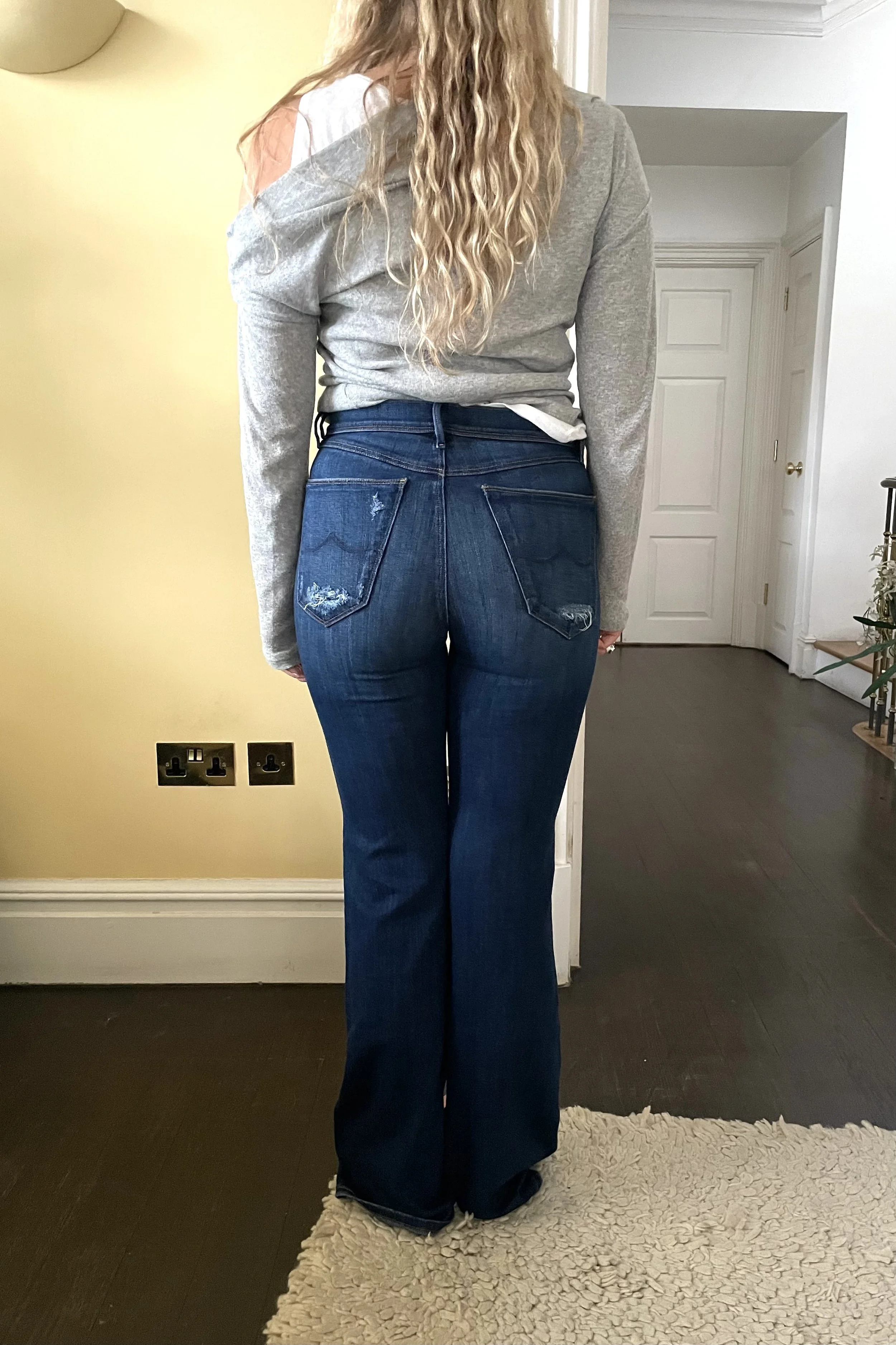 #10snb-1
10" mid rise snug boot
_size 28