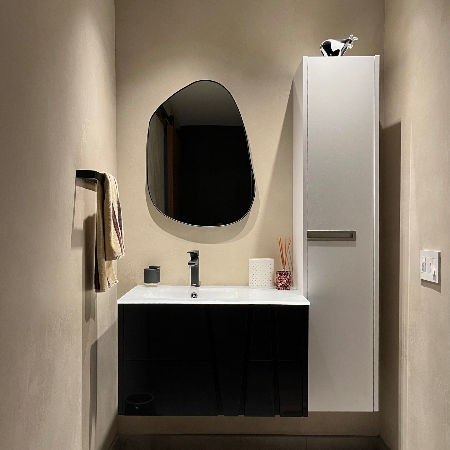 The calm, warm gray lime plaster works so well in this modern bathroom we plastered a few years ago. It&rsquo;s always satisfying to revisit a project and see it being lived in. It&rsquo;s also nice that they liked their bathroom so much, they&rsquo;
