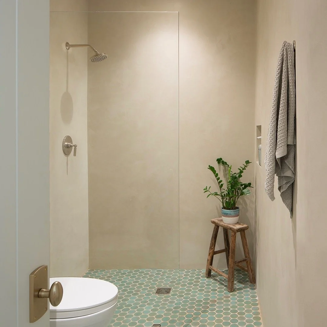 Just received these lovely professional photos of a tadelakt bathroom we completed last year. Beautiful design by @violainteriors and photos by @bradyarchitecturalphotography