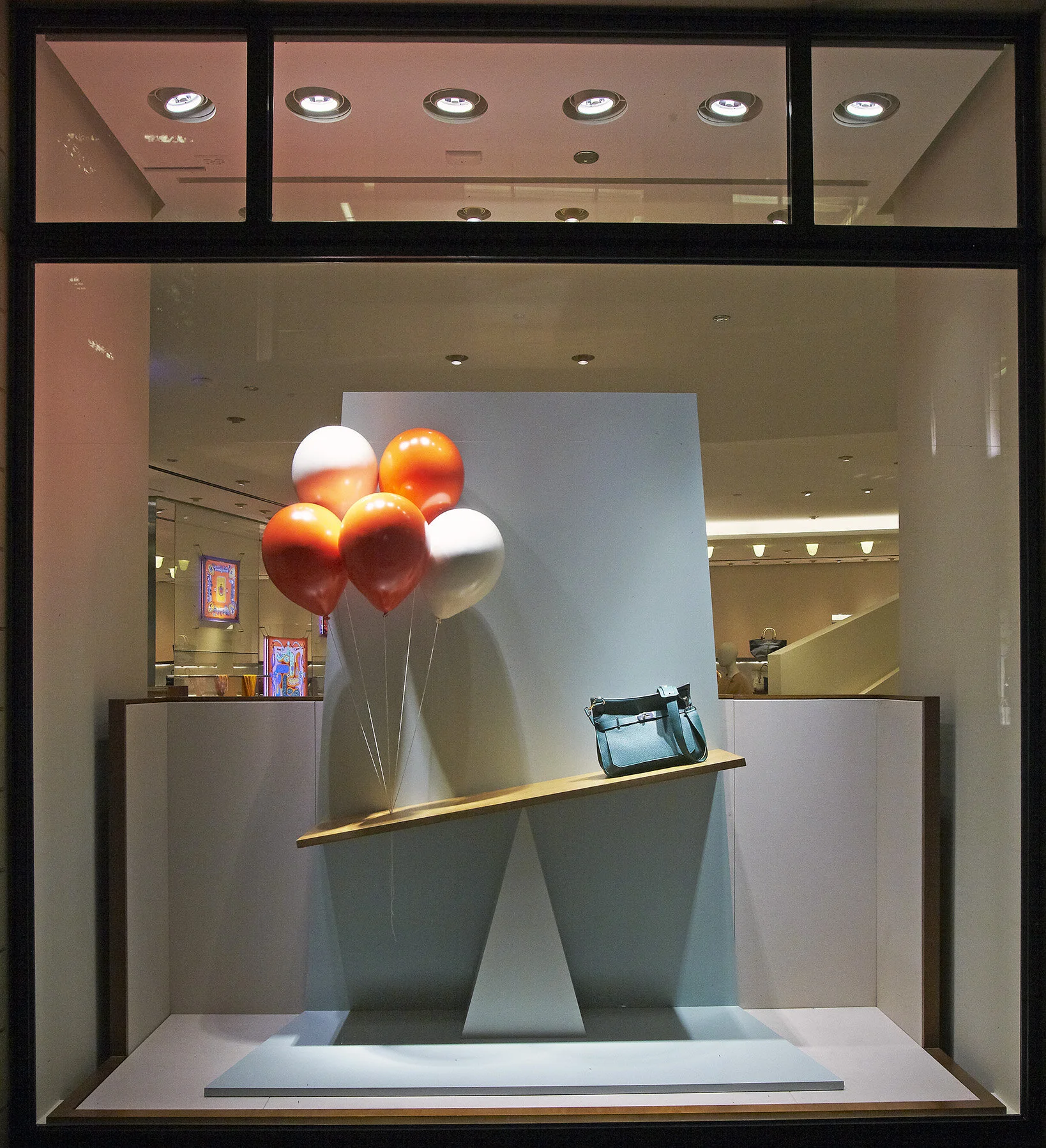 Hermes_winpic4.jpg
