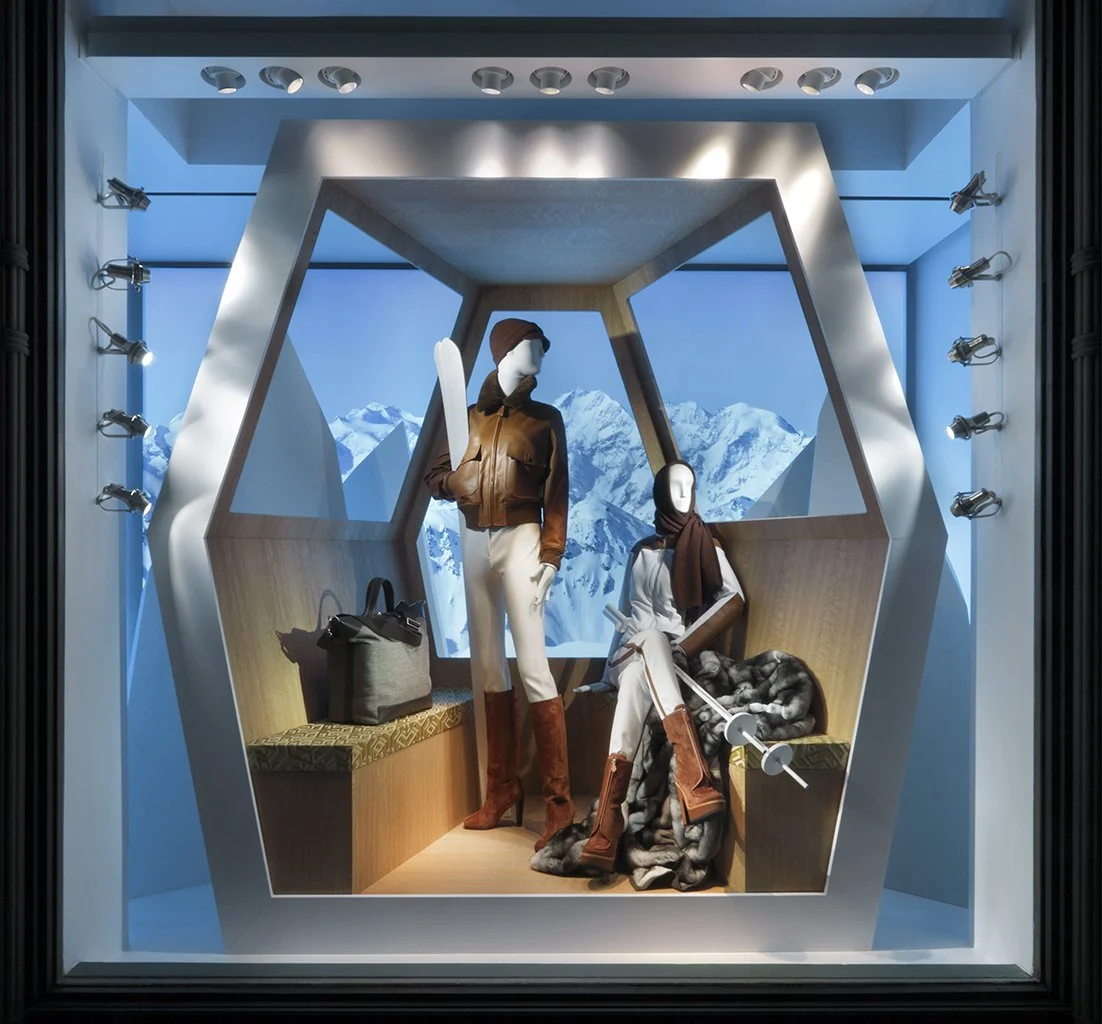 Madison W1 Holiday 2013 Aux Armes.jpg