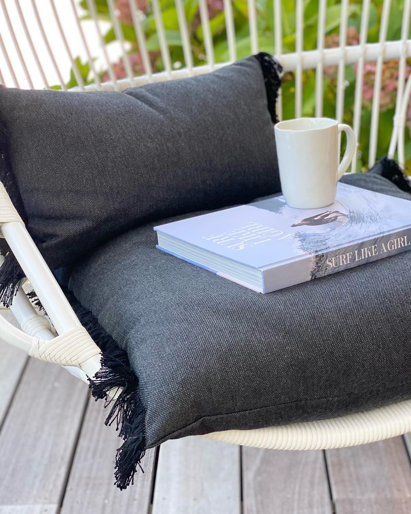 Great spot for the last days of summer. @serenaandlily @sugar_feather @acksenthandyman #hangingchair #surflikeagirl