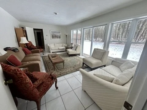 Guest House Common Room