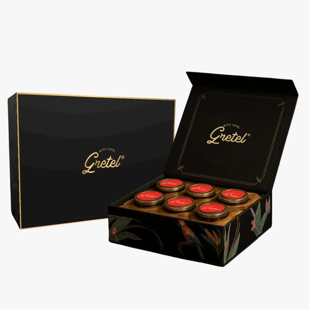 6 jar festive black premium giftbox 2.jpeg