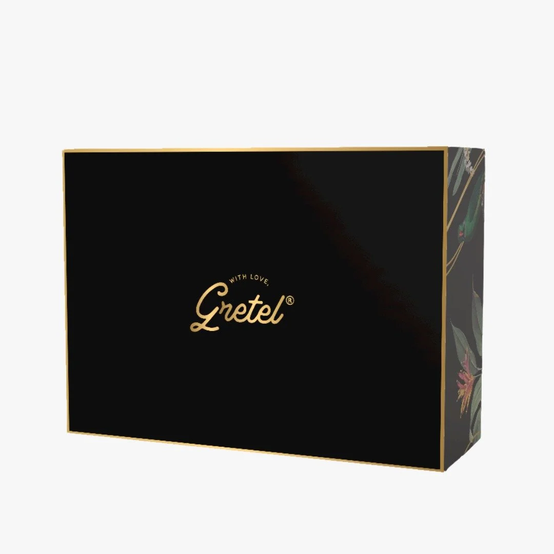 6 jar festive black premium giftbox 3.jpeg