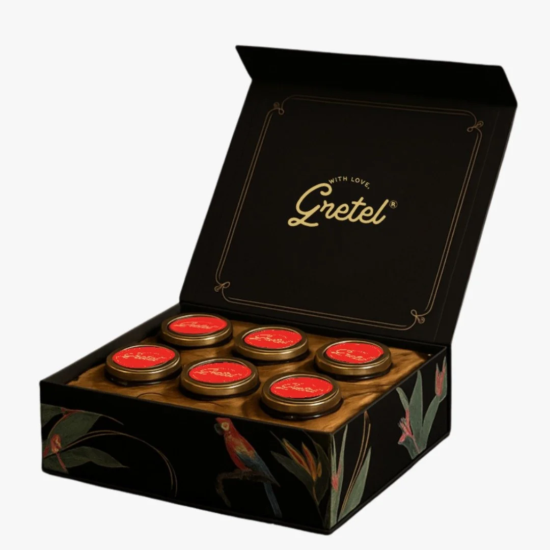 6 jar festive black premium giftbox 1.jpeg