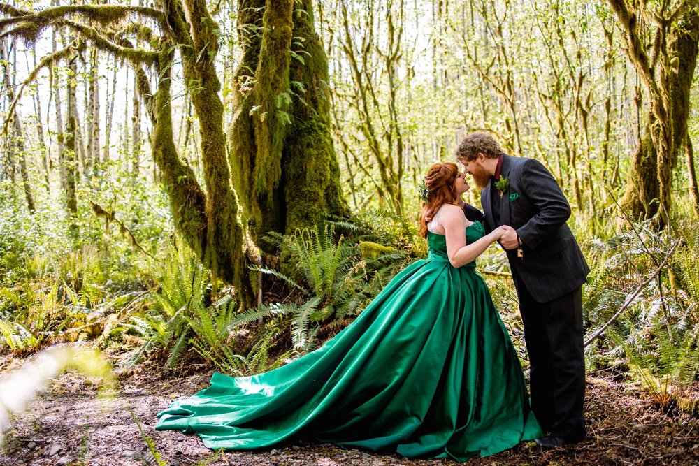 travel-weddings-ashley-steven-hoh-rainforest-wedding-web-0557-edit-sm.jpg