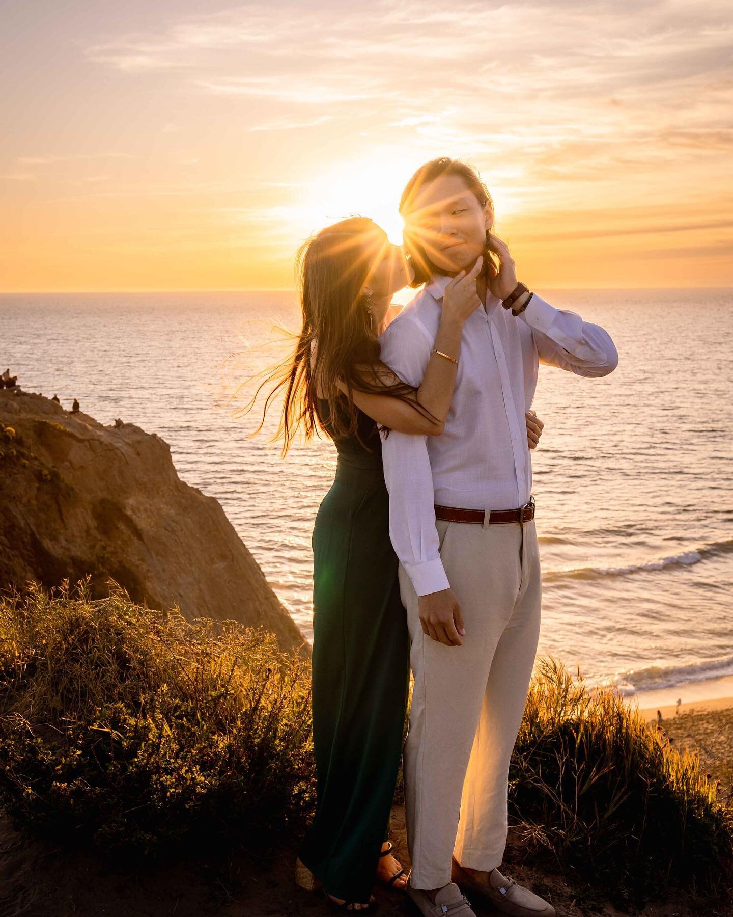 Hello from sunny California ☀️

Back home for a quick breather between my Cali trip and my upcoming Europe / Morocco trip. I visited San Fran and Los Angeles and it was amazing!! Especially thrilled that I got to capture engagement photos for two of 