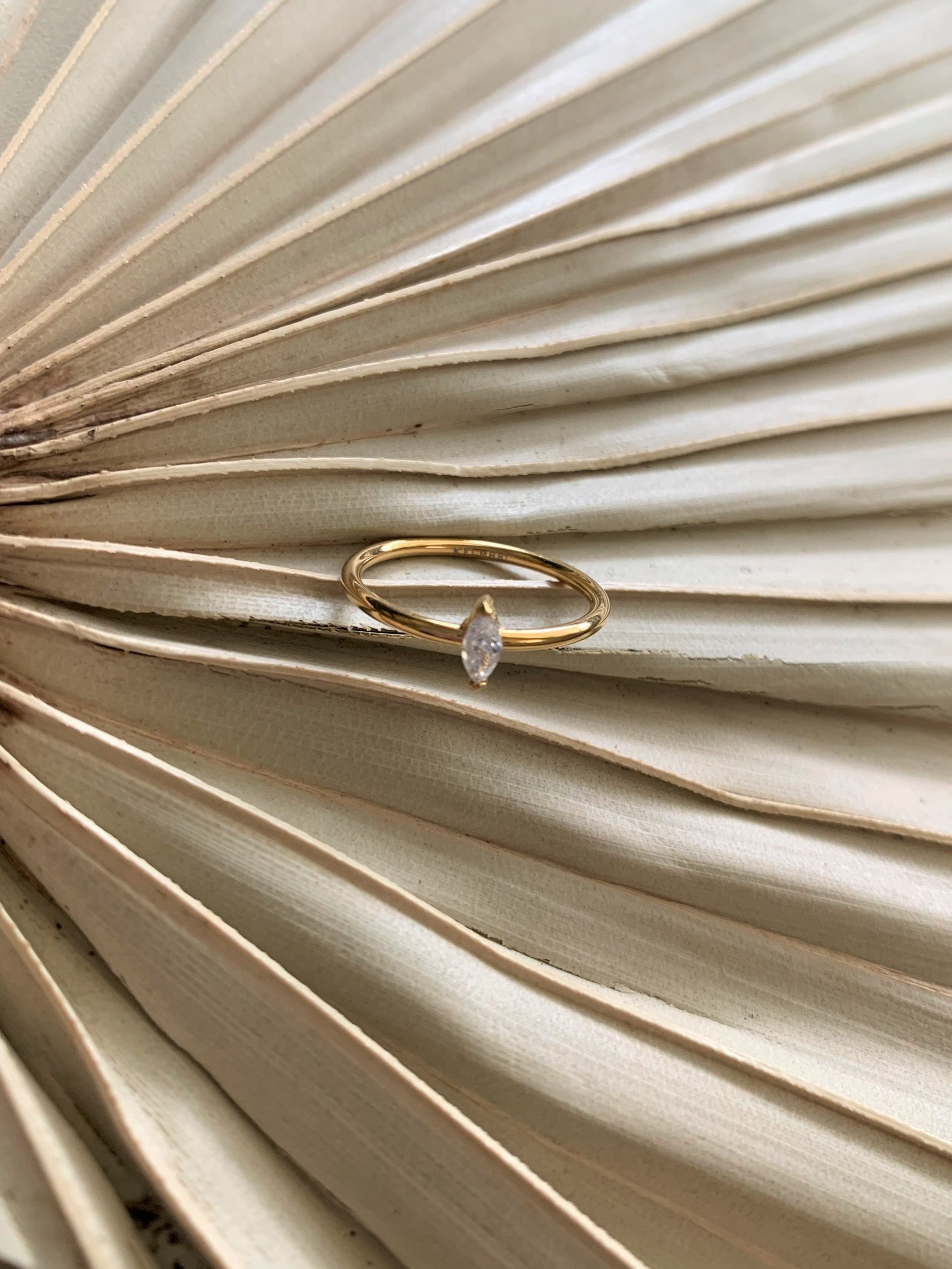 KELMARI+SIMPLEMENTE+YO+RINA+MARQUISE+DAINTY+RING.jpg