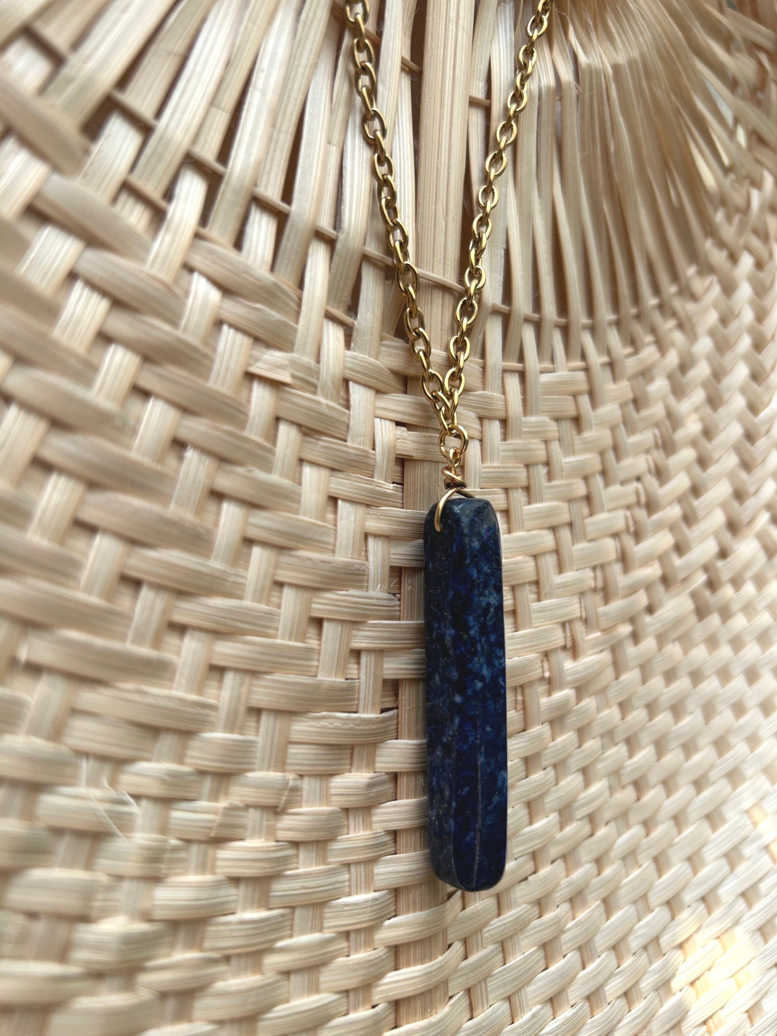 KELMARI+LAPIS+PENDANT+NECKLACE+SIDE+2.jpg