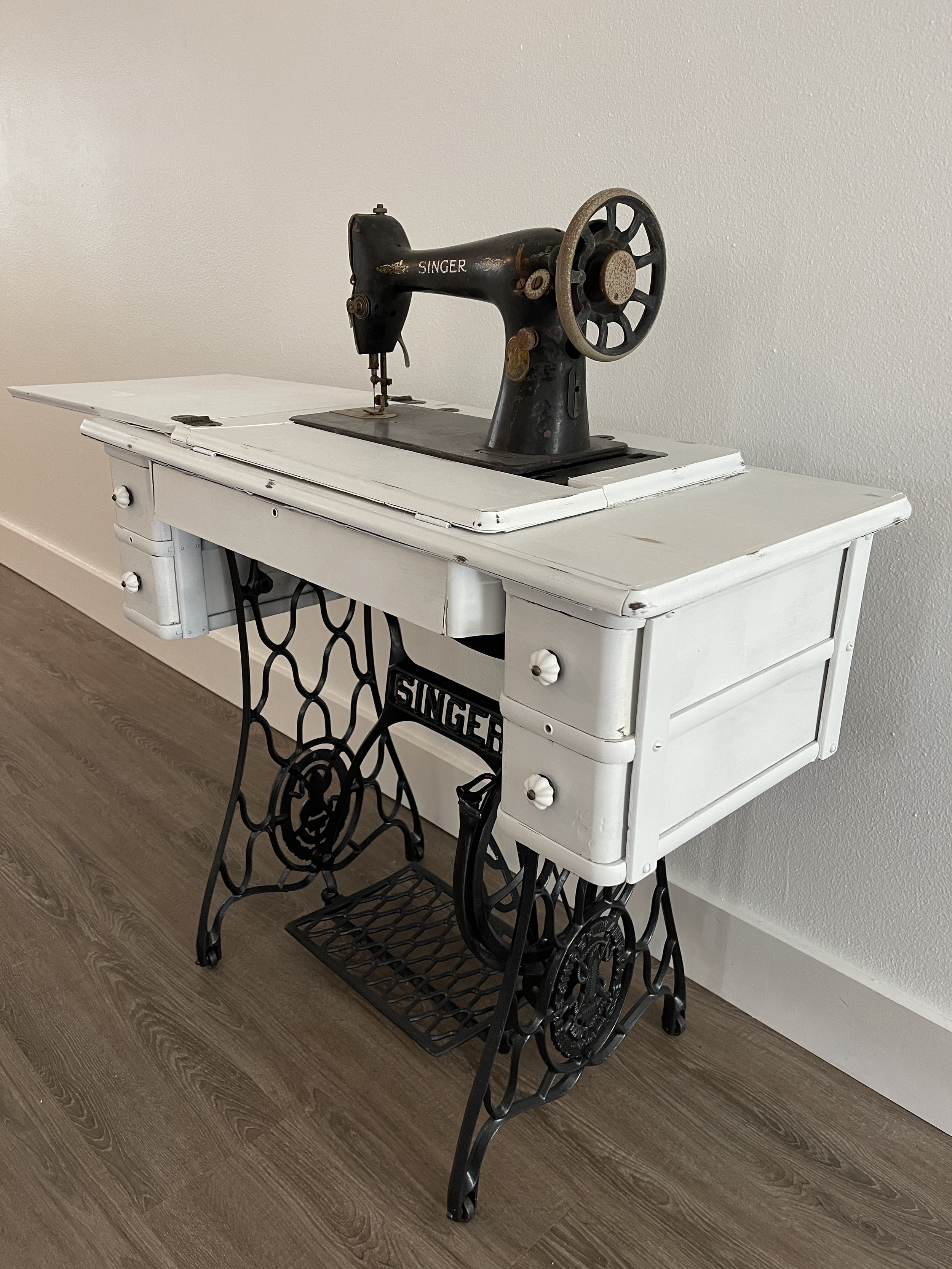 Antique Singer Sewing Machine Table Makeover — Ashley French
