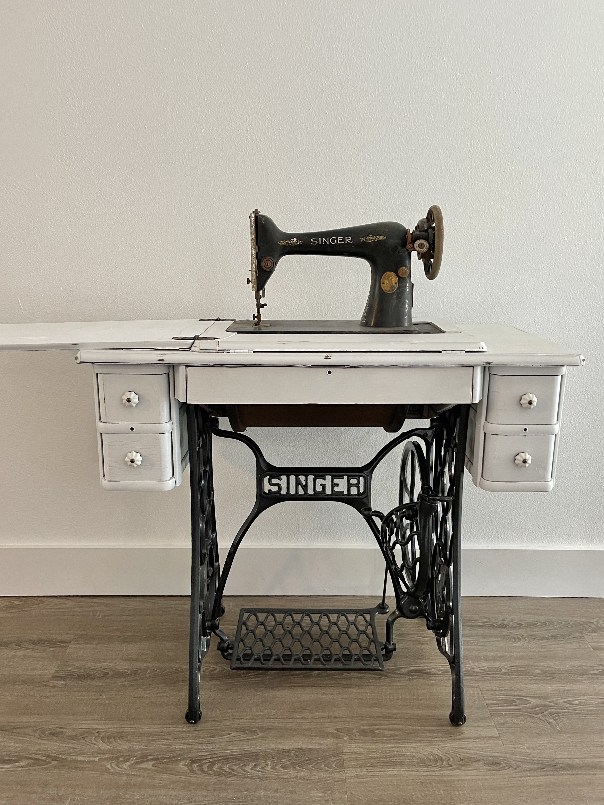 Antique Singer Sewing Machine Table Makeover — Ashley French