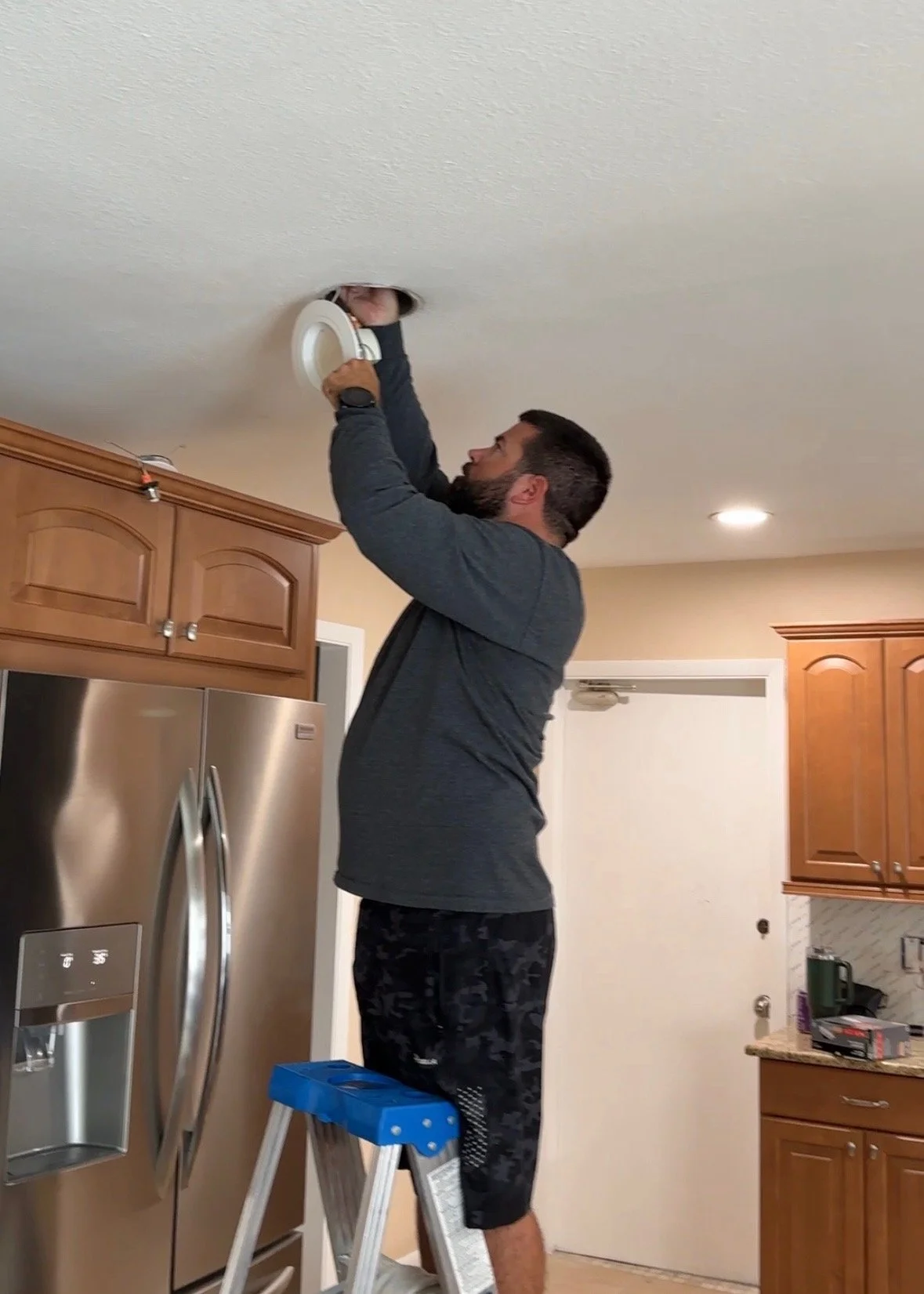install new light.jpeg