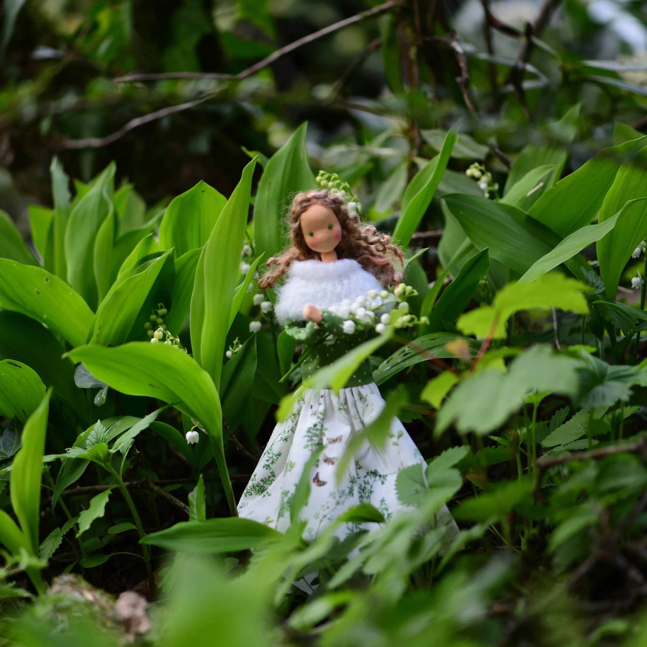 Les muguets dans notre jardin!