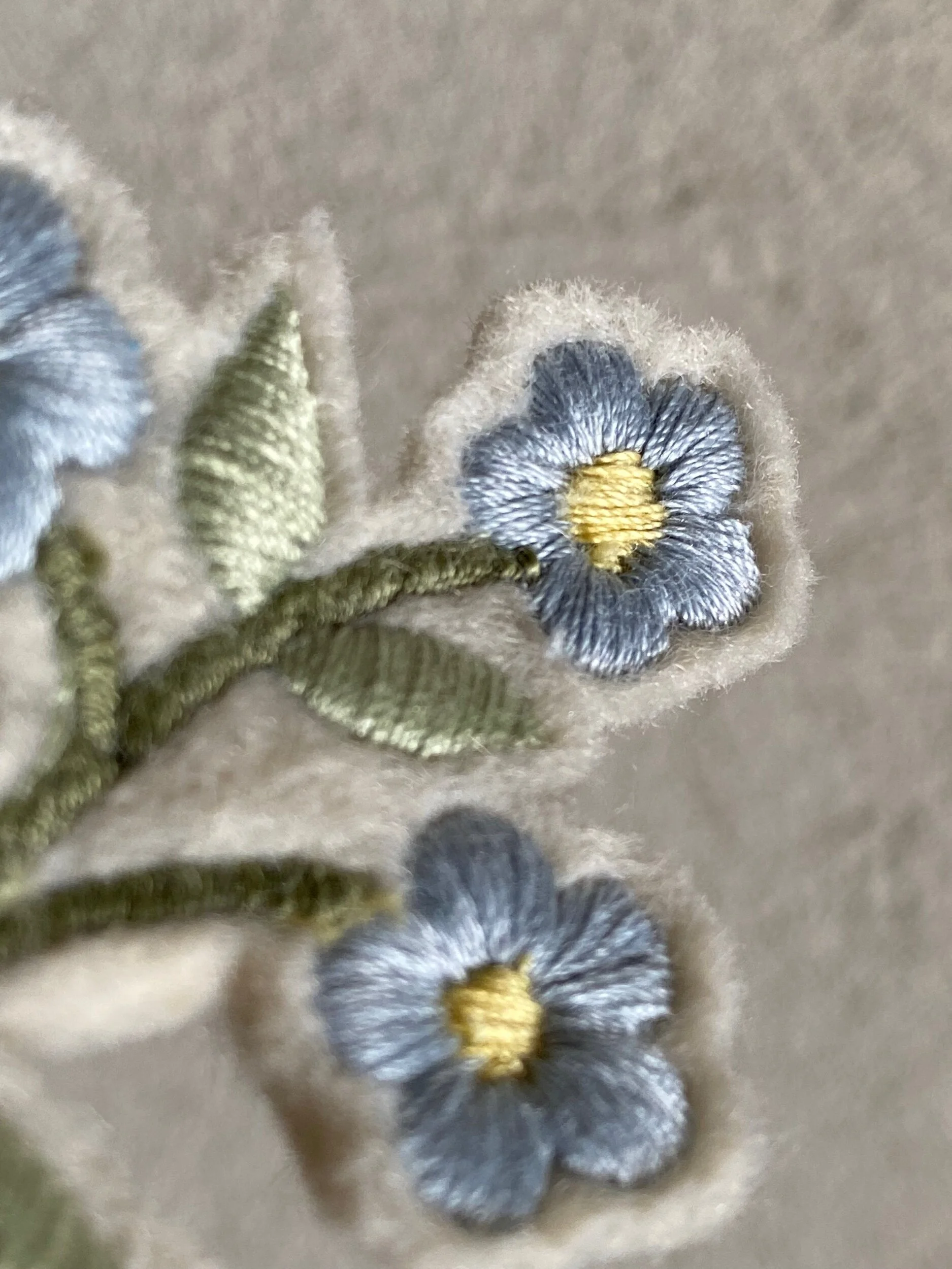 E154D3AF-0010-445D-844B-1F7E1A5BA256