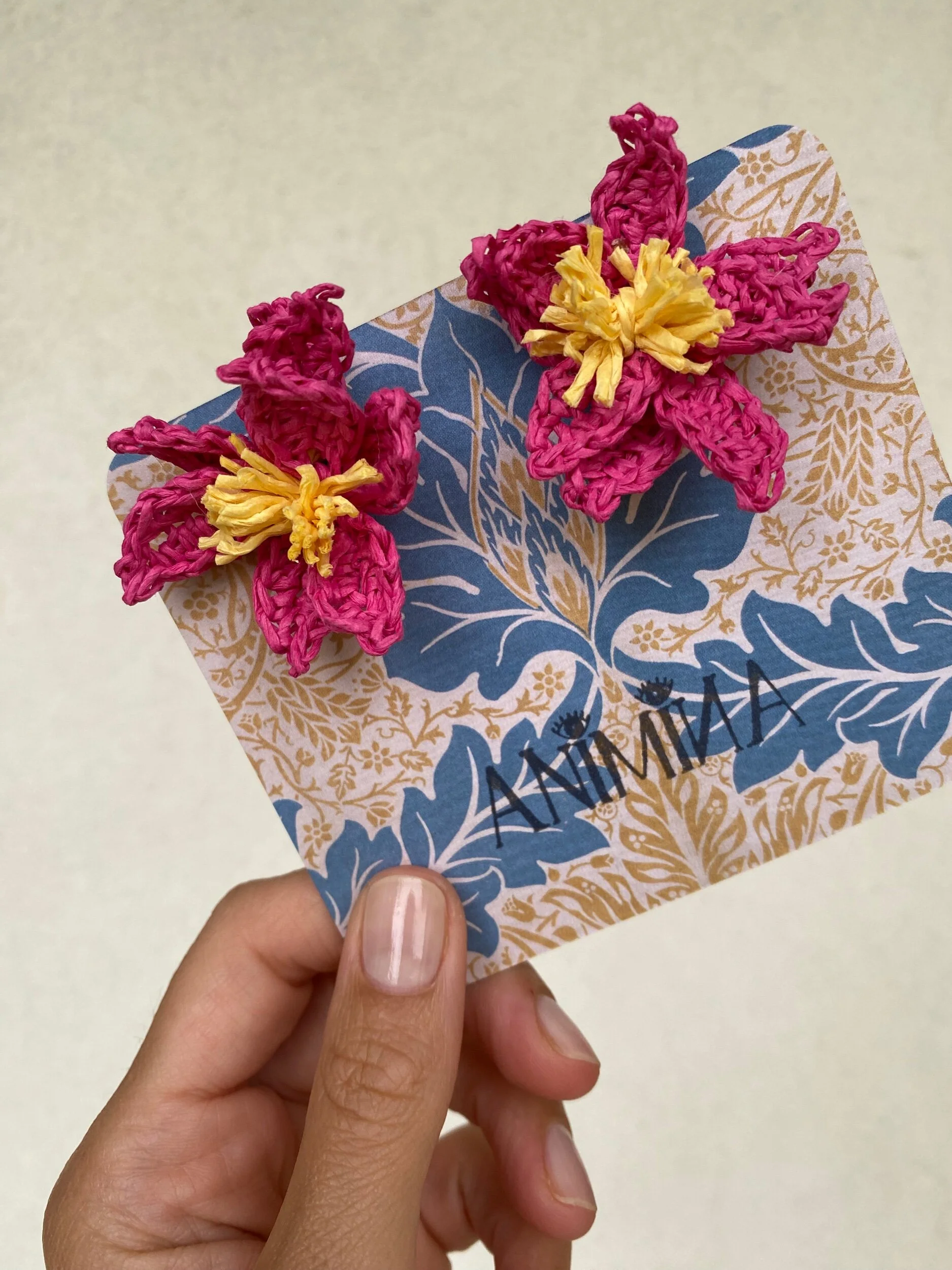 FA0765E0-D4BA-48B6-8C6B-0AE11DF7BCDF