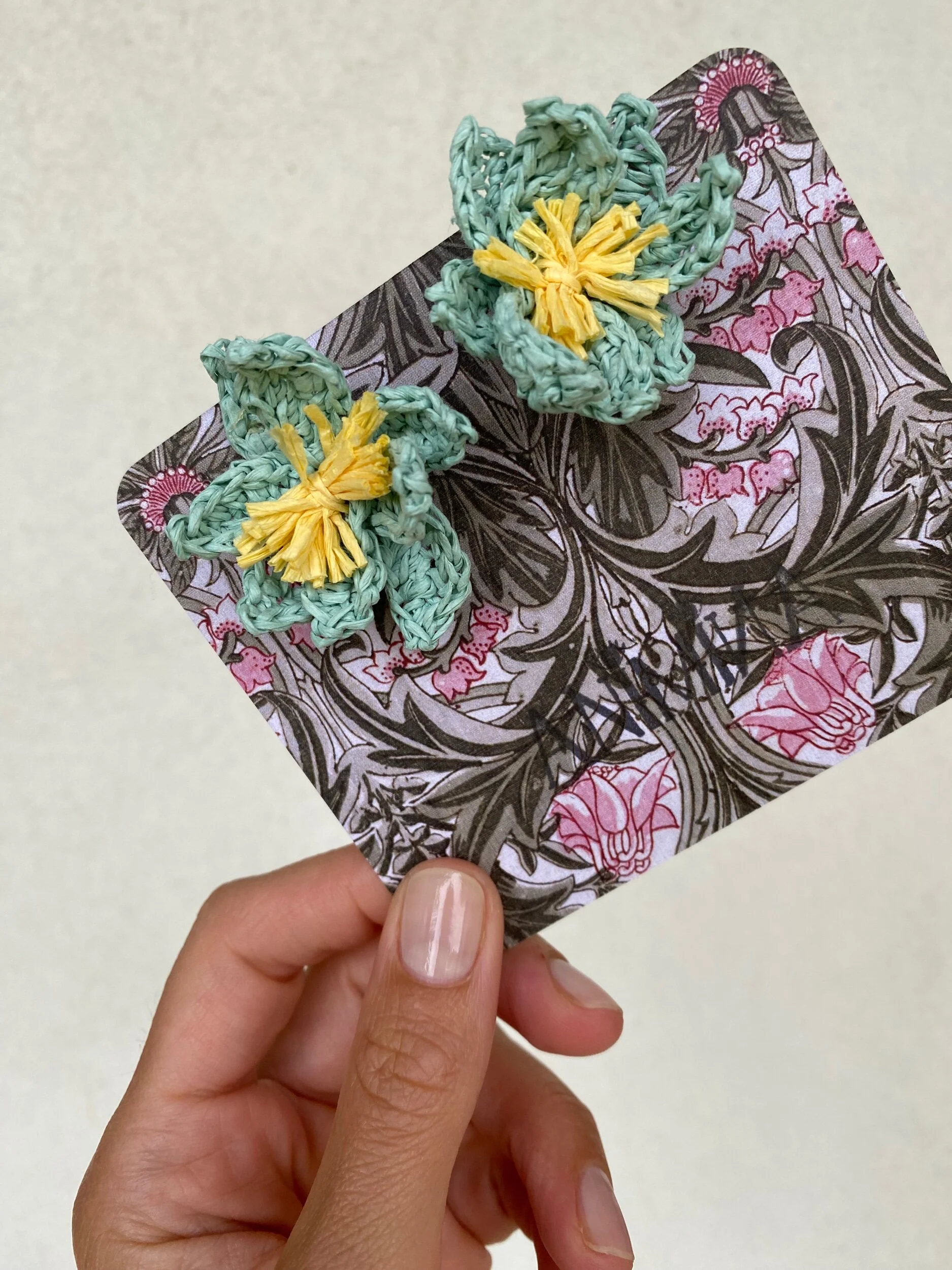 916A47E6-E587-4BFC-BD25-7B8B87F508AC