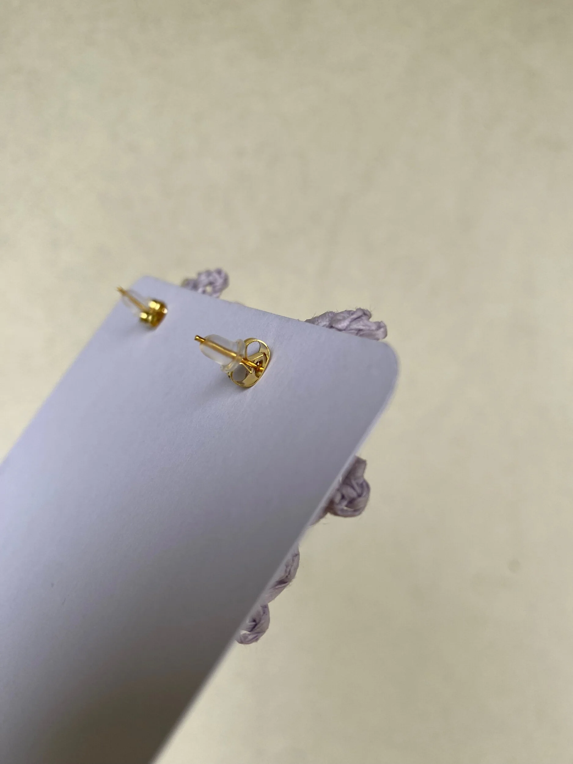 31ACF122-5F5F-42FC-845A-821D91C6572C