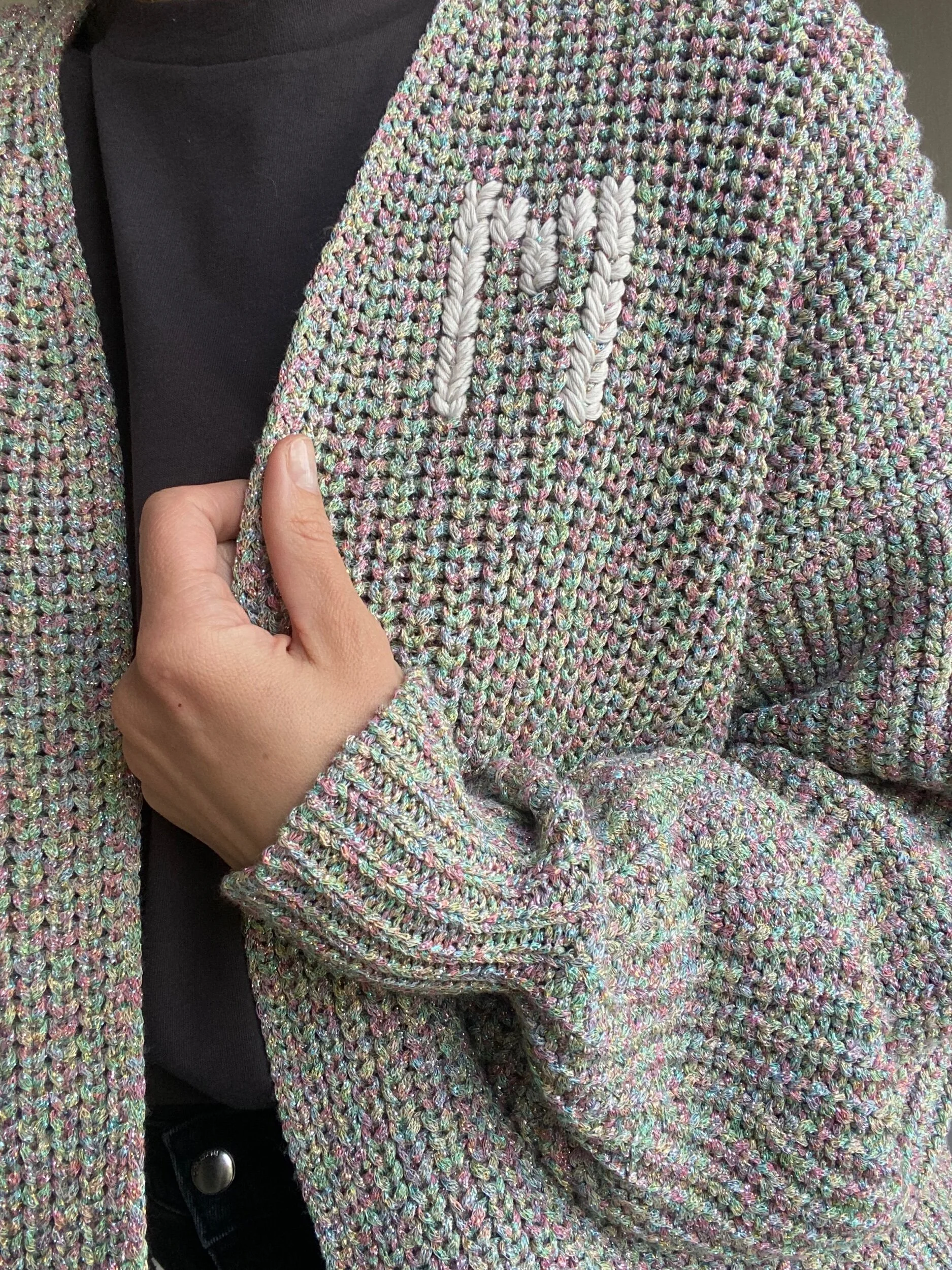 9B5A5E36-3549-458D-9DBB-1D4274590D3F