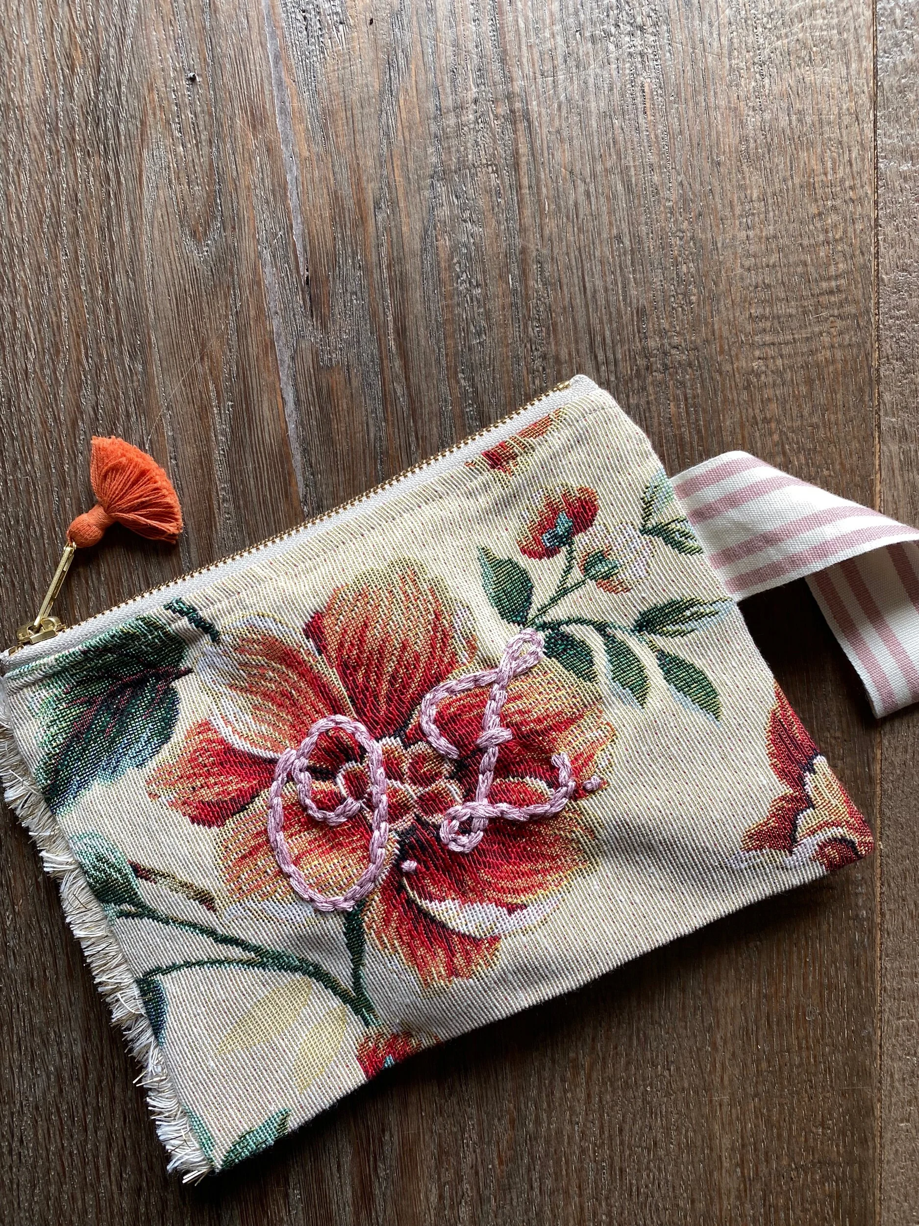 BDA05D02-0210-40E9-9A41-5077647D1E4E