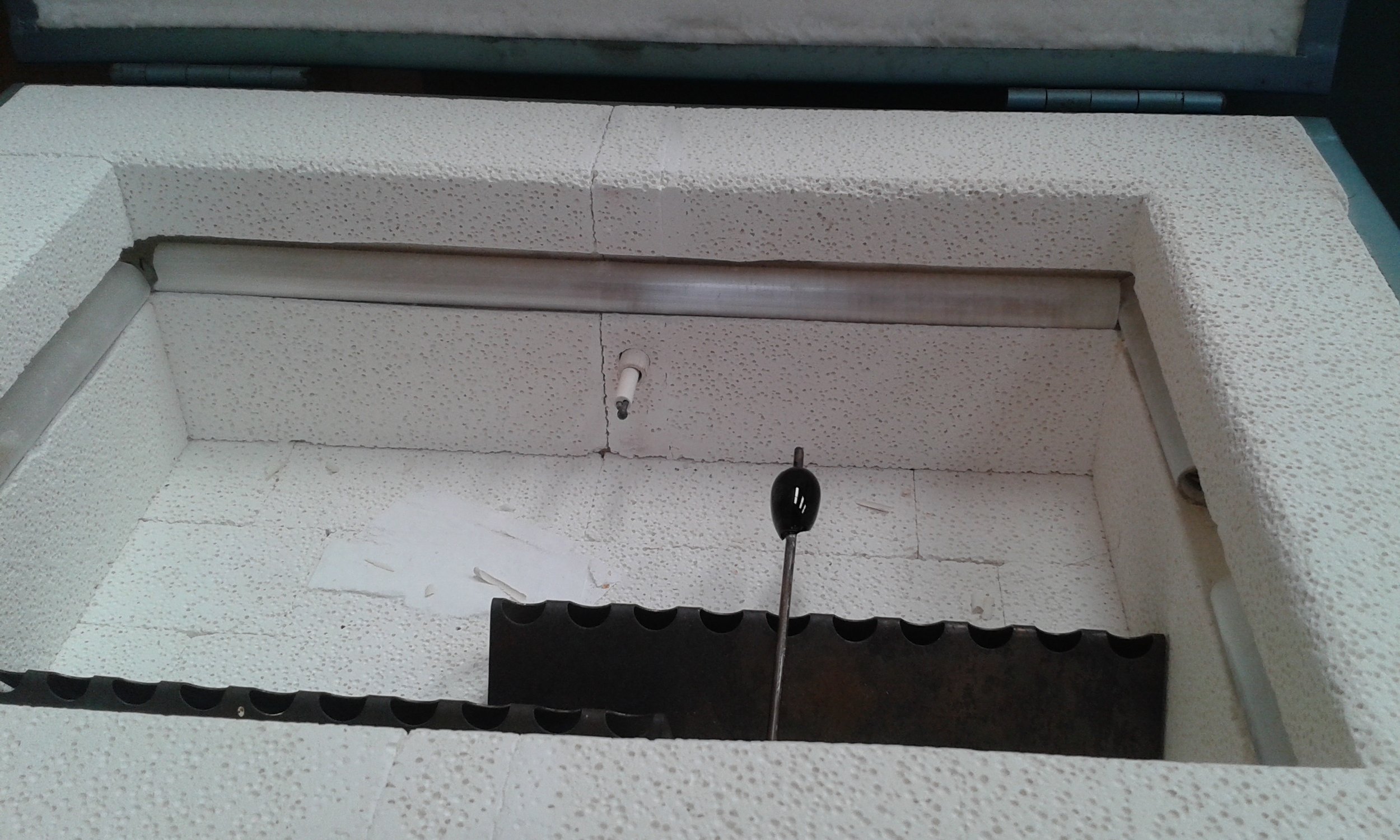 bead kiln.jpg