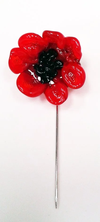 brooch 3a.jpg