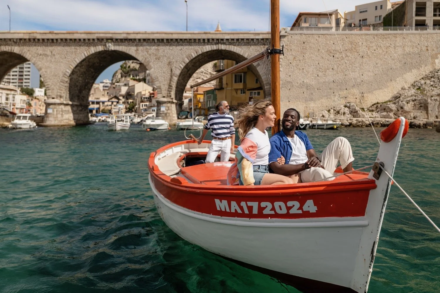 A boat ride with a guide at Vallon des Auffes