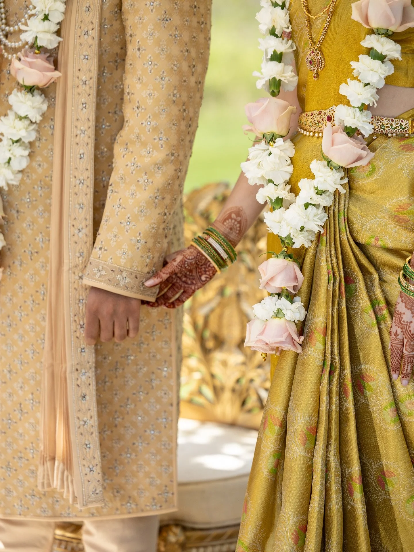 In Indian weddings, malas (garlands) are more than just beautiful florals, they&rsquo;re a sacred symbol of love, respect, and the start of a shared journey. During the varmala ceremony, couples exchange these garlands to signify mutual acceptance an