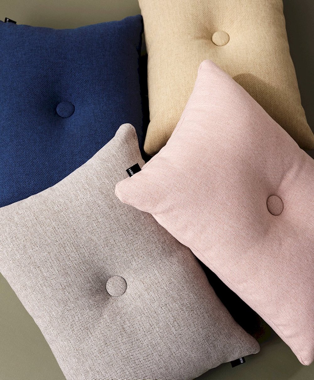 Aja salami Het formulier HAY - Dot Cushion Mode — gæst Antwerpen | HAY & More