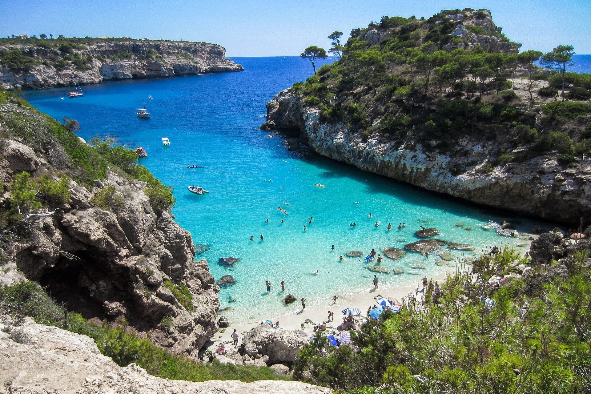 Mallorca Beach.jpg