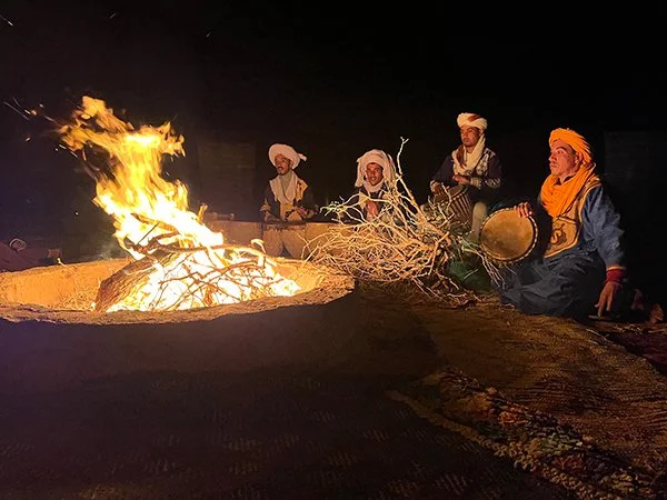 Wueste-Lagerfeuer.jpg