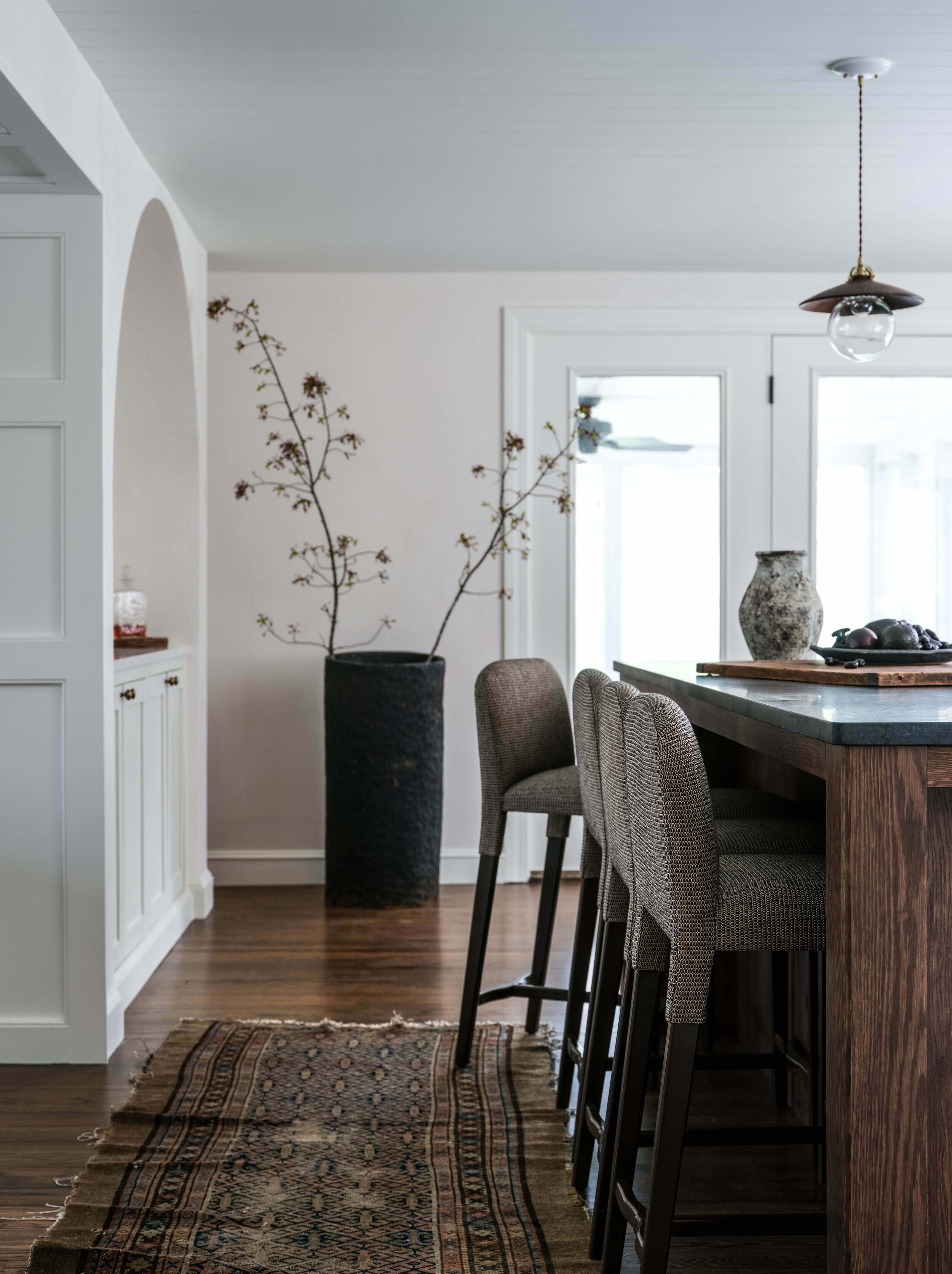 Moore House Design_Interior Designer_New England_Bright Kitchen_03_small.jpg