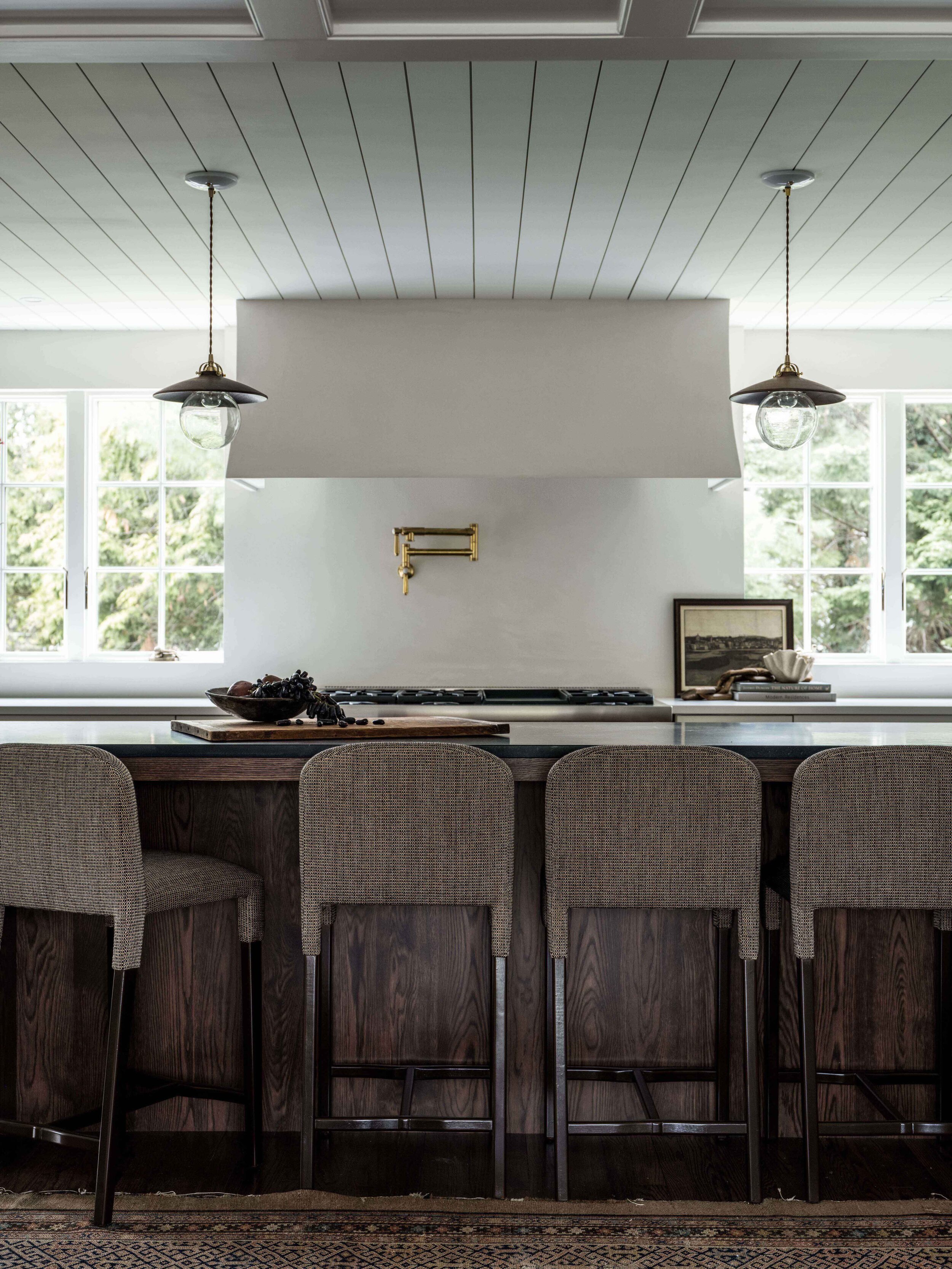 Moore House Design_Interior Designer_New England_Bright Kitchen_016_small.jpg