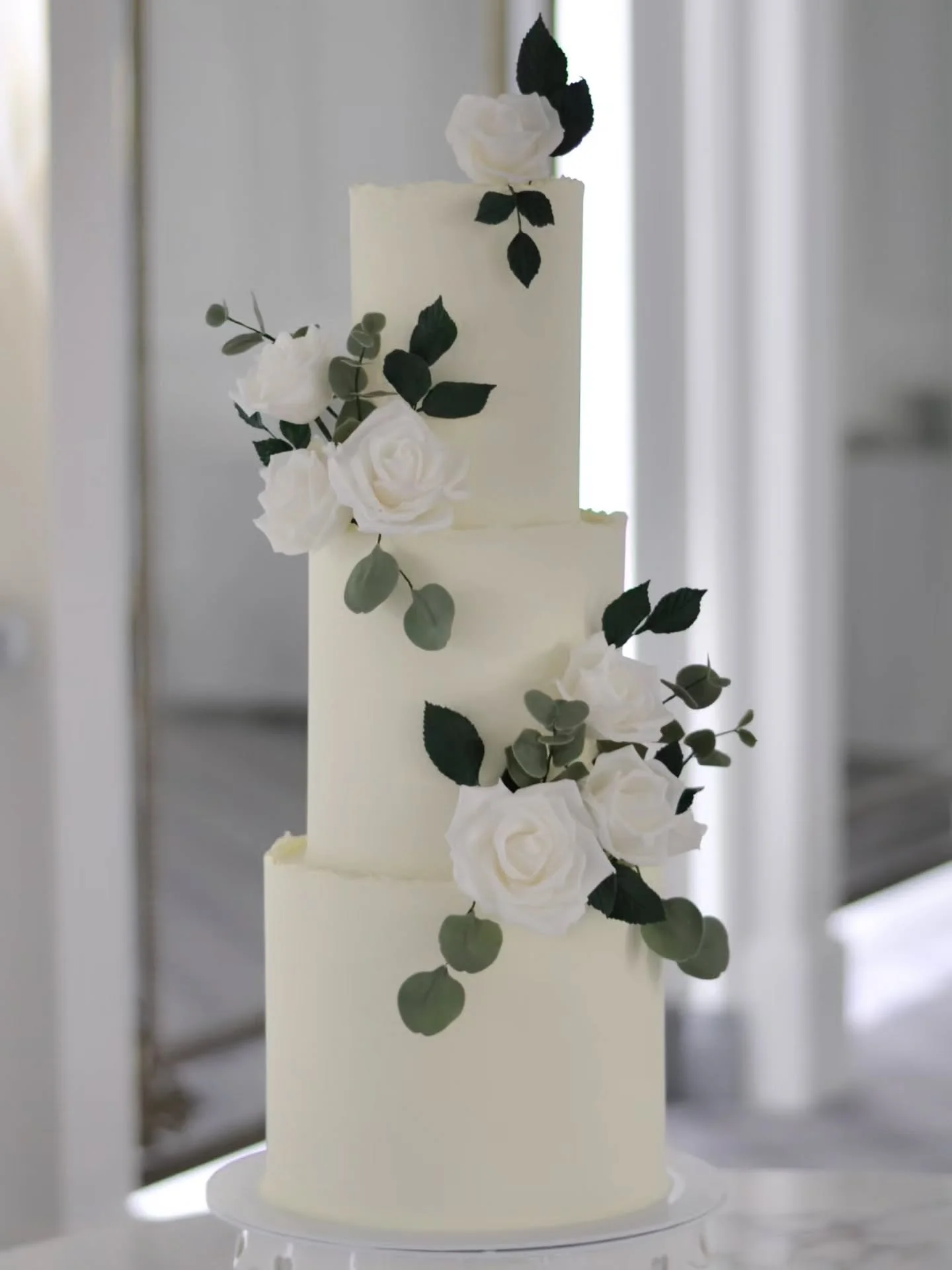 Lots of beautiful handmade sugar roses & foliage for Chloe & Craig.