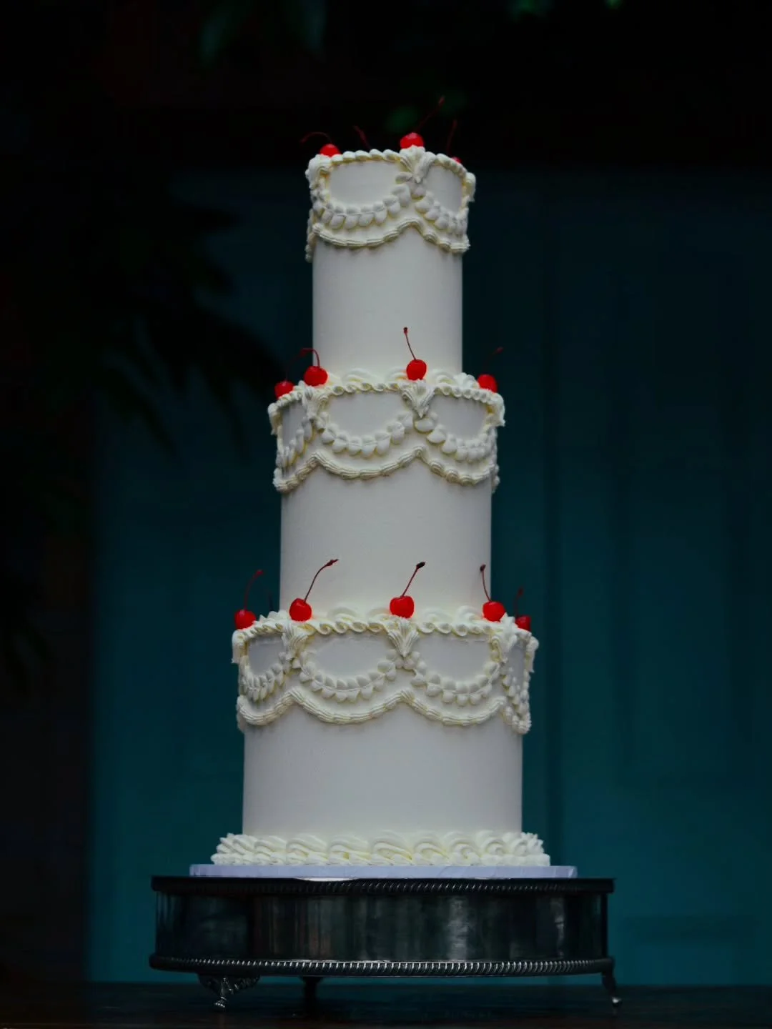 Helen &amp; Kieran 

A magical end to 2025 with weddings keeping me busy right to the very end ✨️ Thankful for every single couple that trusted me to be a part of their special day this year! 

2026 couples...it's your time 🫶