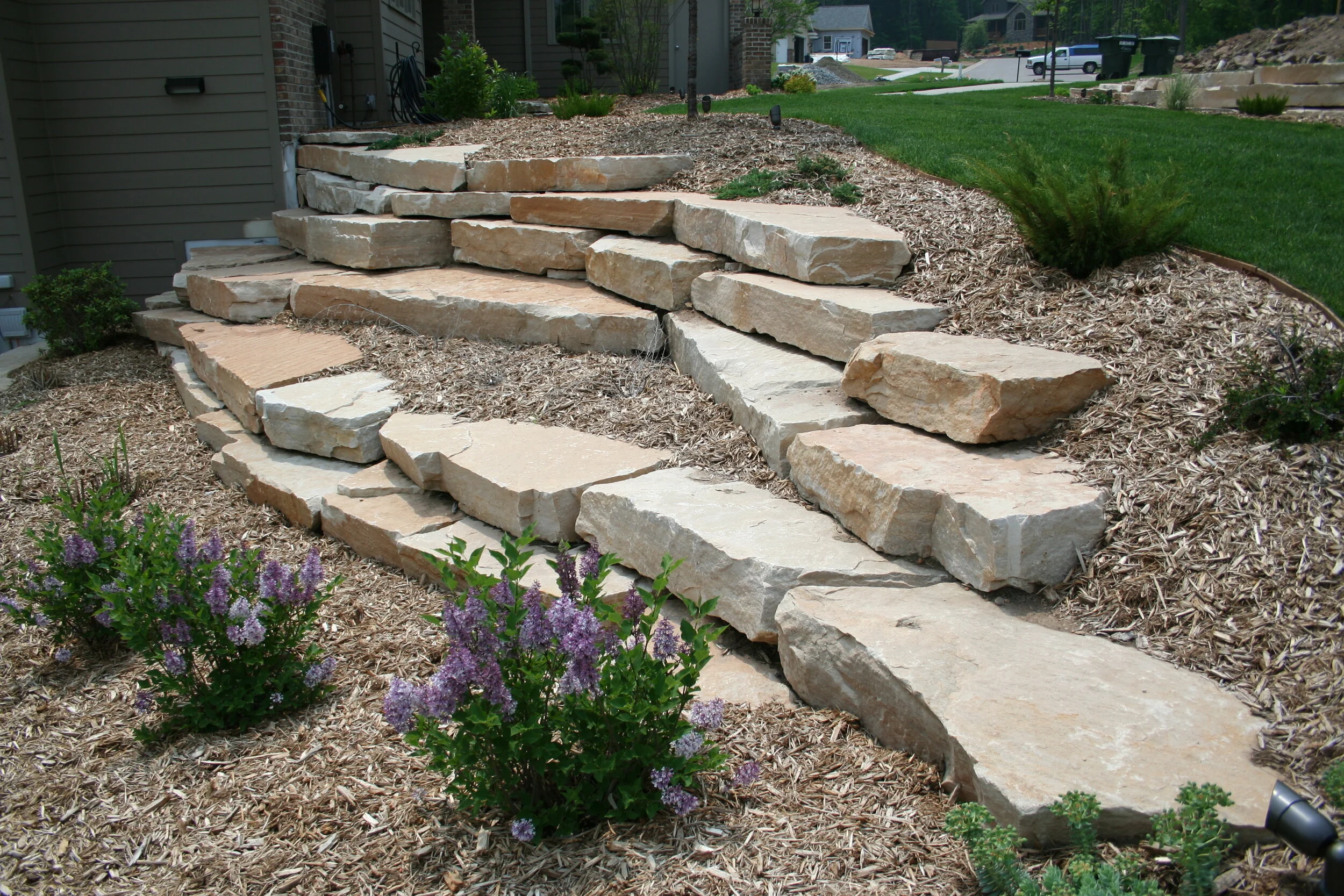 Highland Brown Outcropping — Krukowski Stone