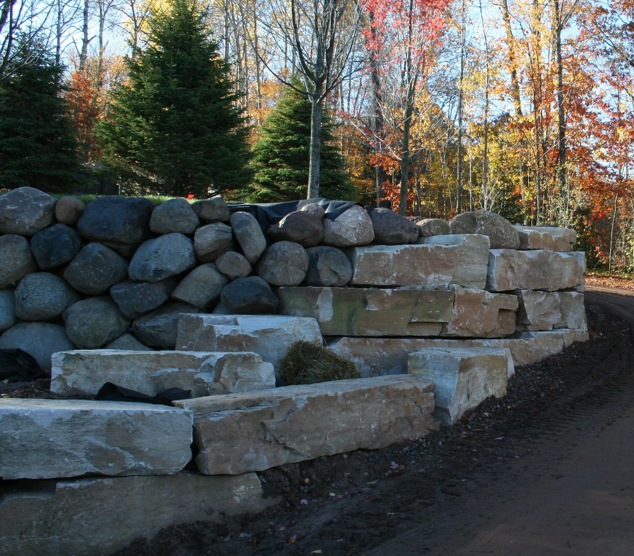 Highland Brown outcropping 10-16"