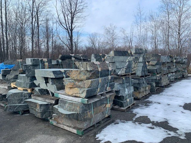 AG 7.5 outcropping.jpg