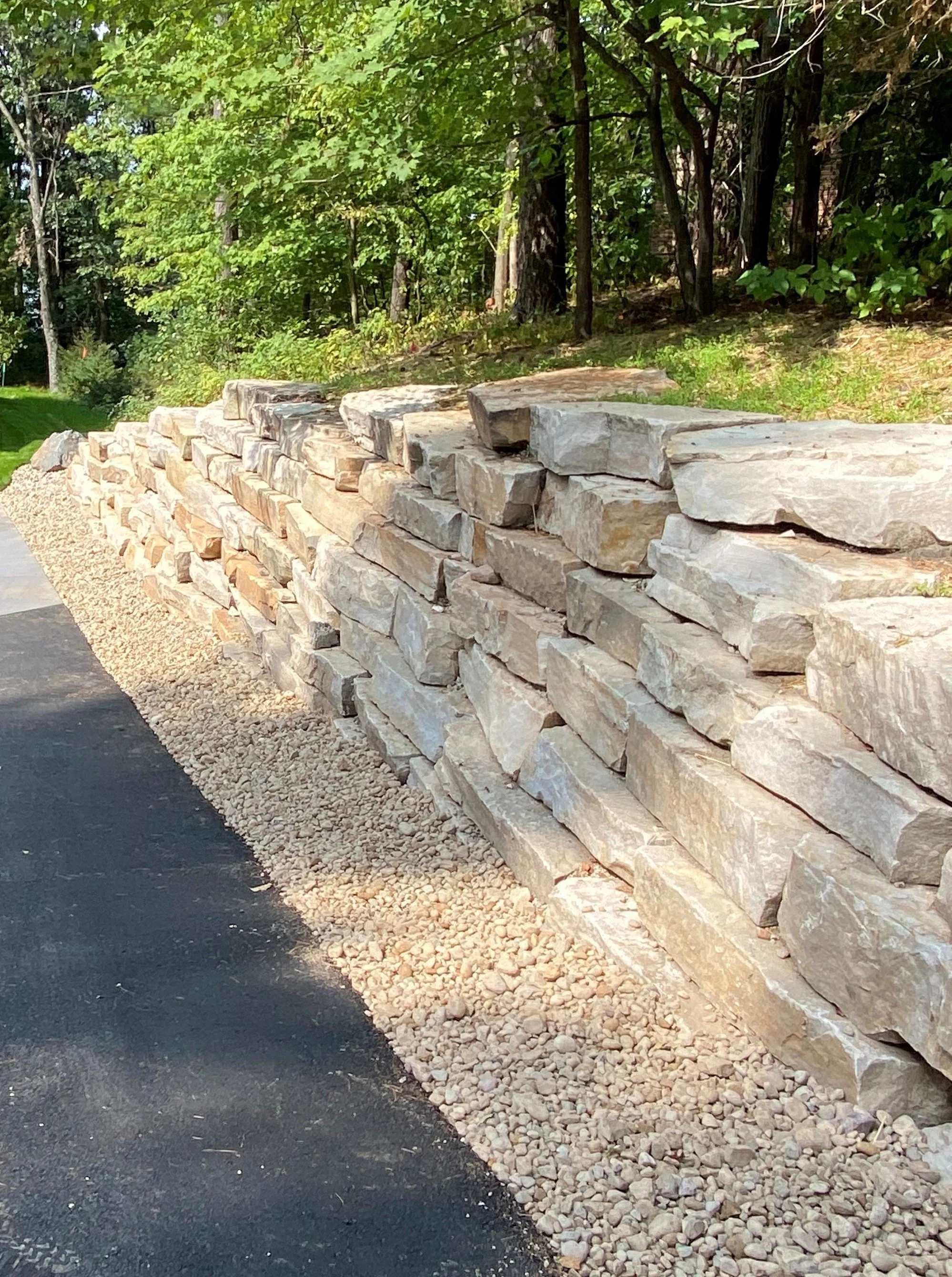 Desert Blend Outcropping 8-12"