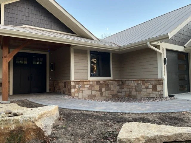 Autumn Sunburst RHPB front with outcropping.jpg